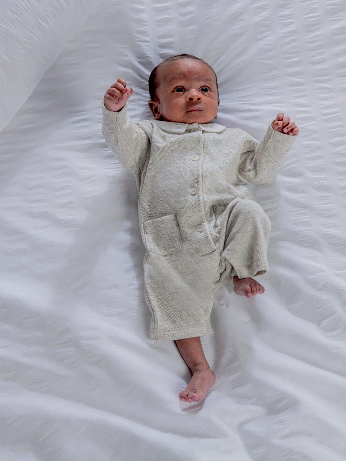 mamas-papas-baby-unisex-embroidered-collared-romper-greydetail