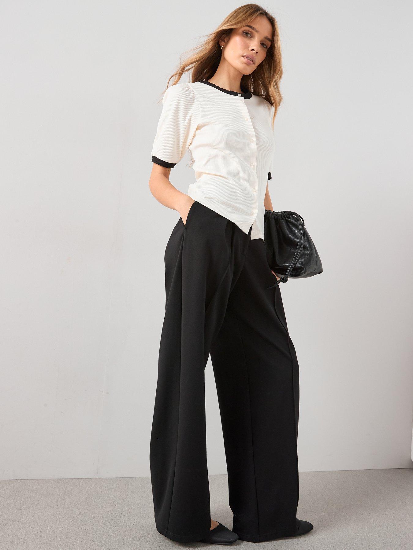 the-very-collection-mono-puff-sleeve-rib-top-whiteback