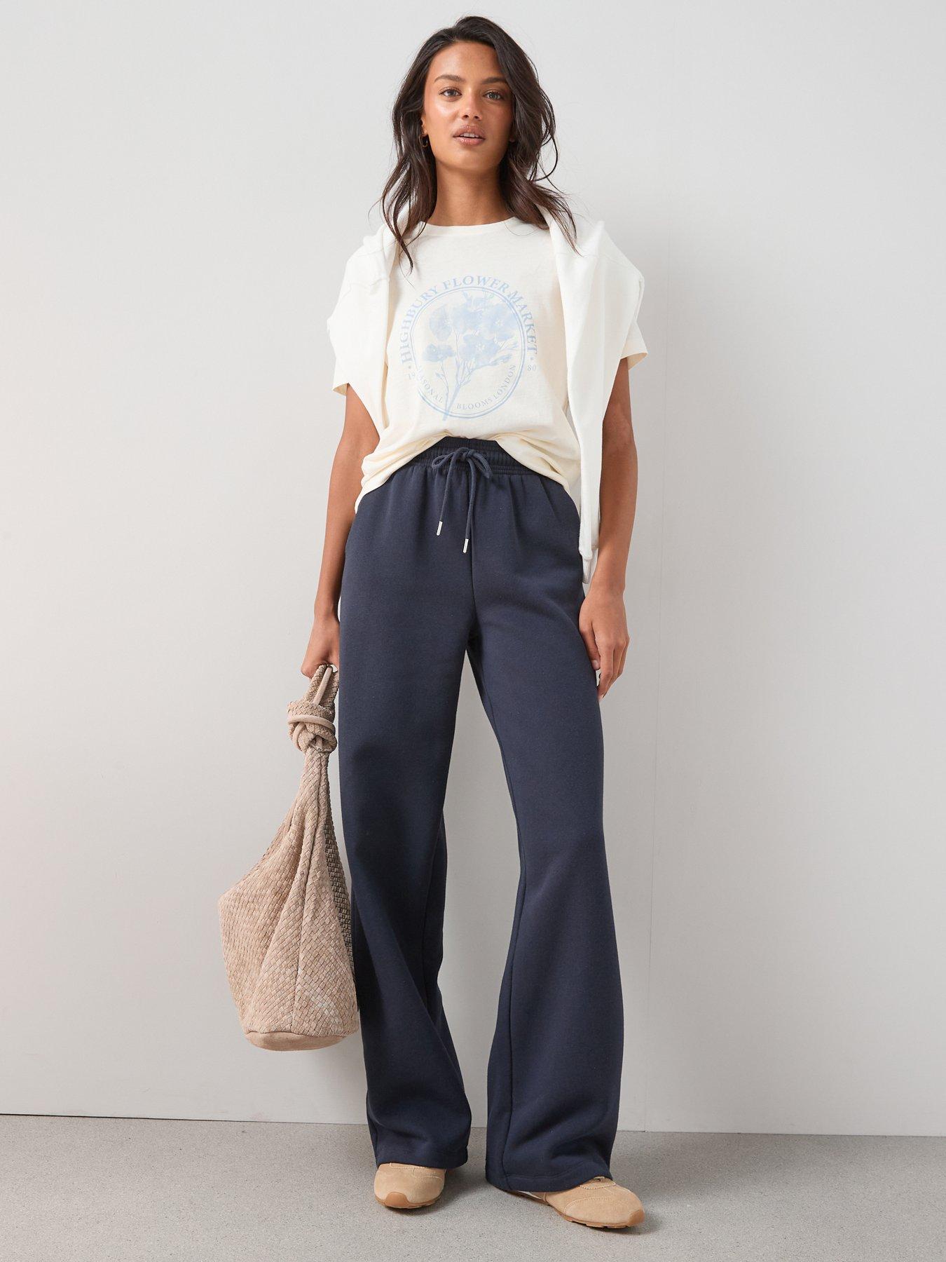 the-very-collection-floral-graphic-t-shirt-whiteback