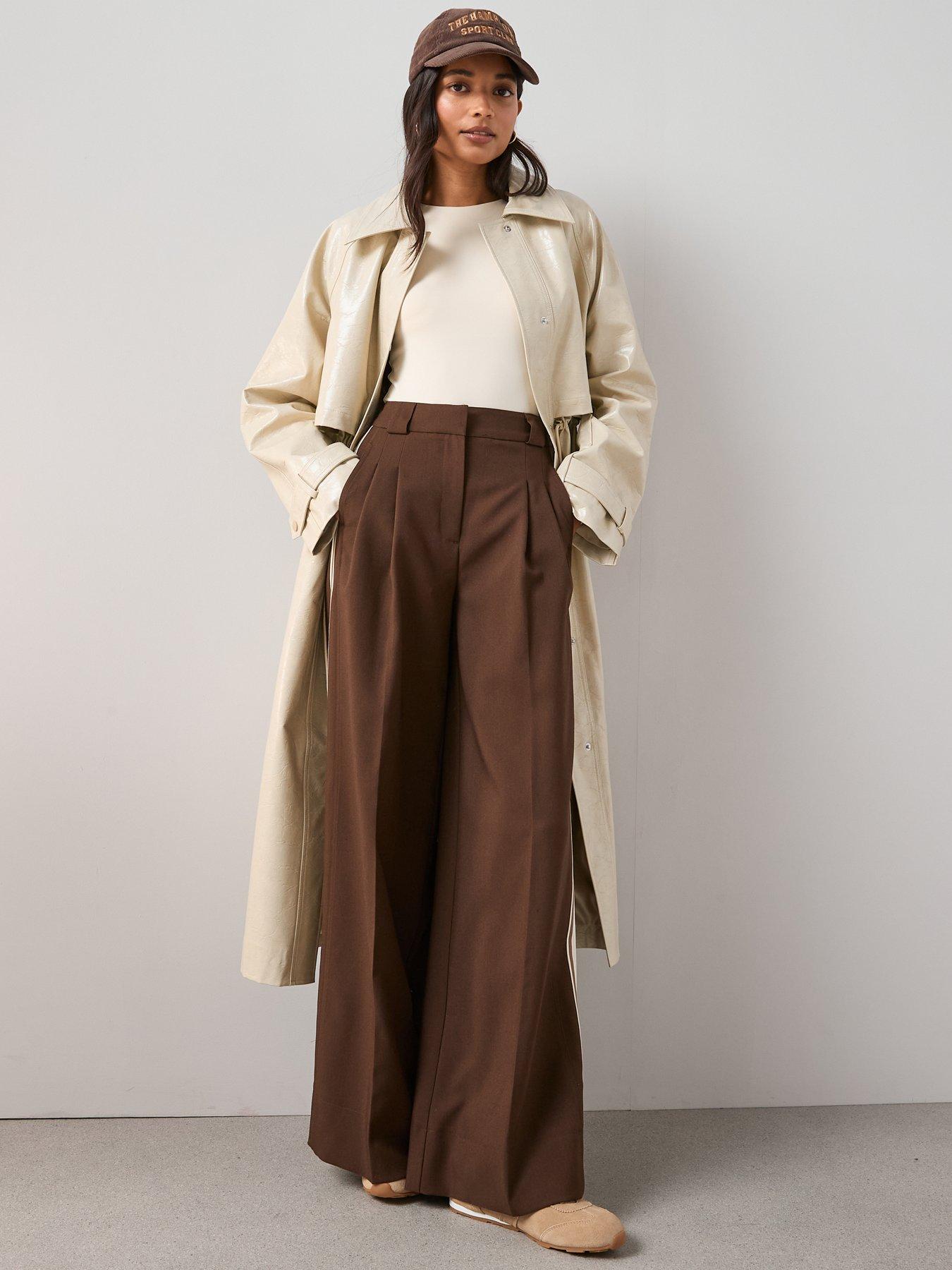Image 3 of 7 of The Very Collection Soft Touch Long Sleeve Body Suit - Cream