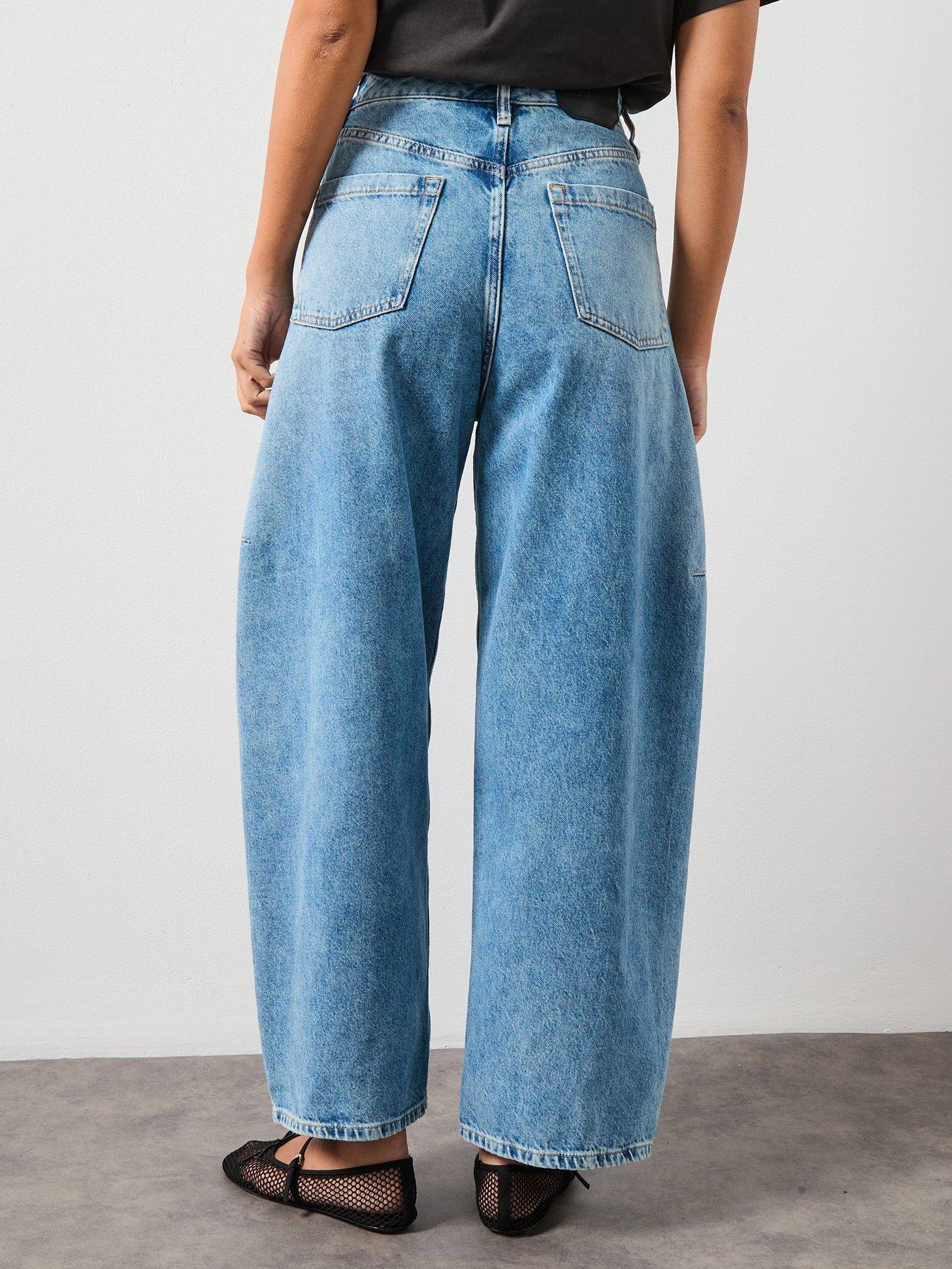 Image 2 of 6 of AllSaints Carter Barrel Jean - Light Wash