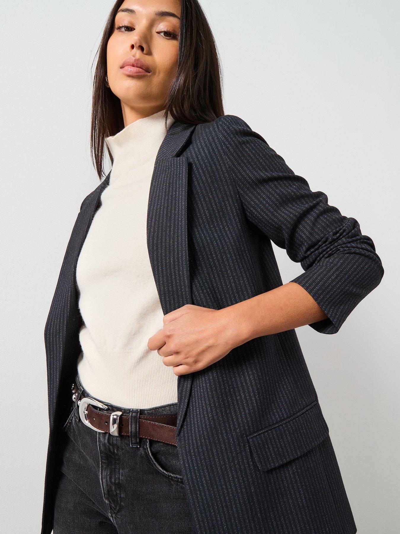 allsaints-aleida-pin-blazer-blackoutfit