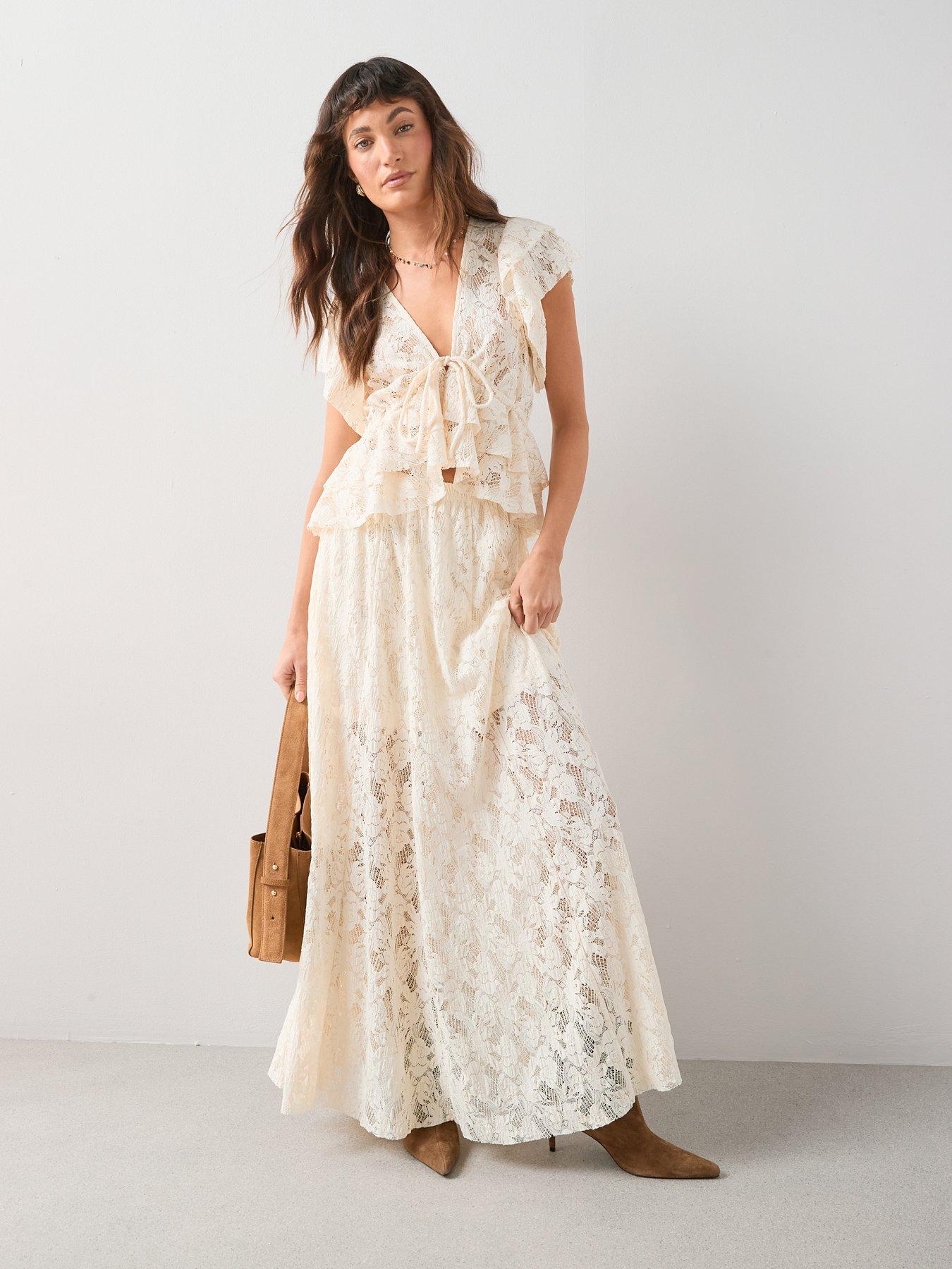 Image 3 of 6 of The Very Collection Lace Frill Sleeve Top Co-ord