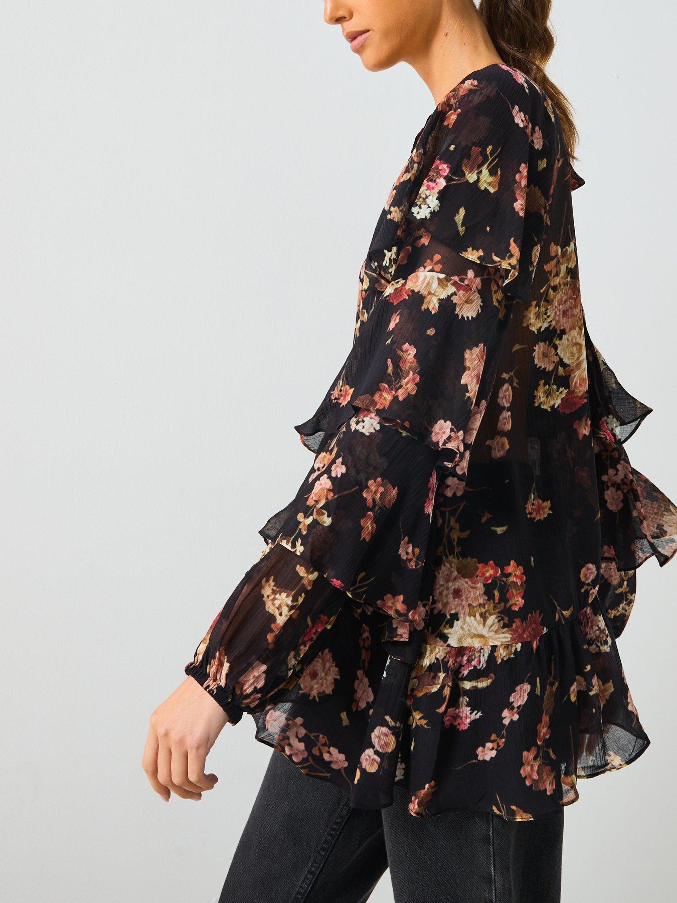 allsaints-lissie-top-blackoutfit