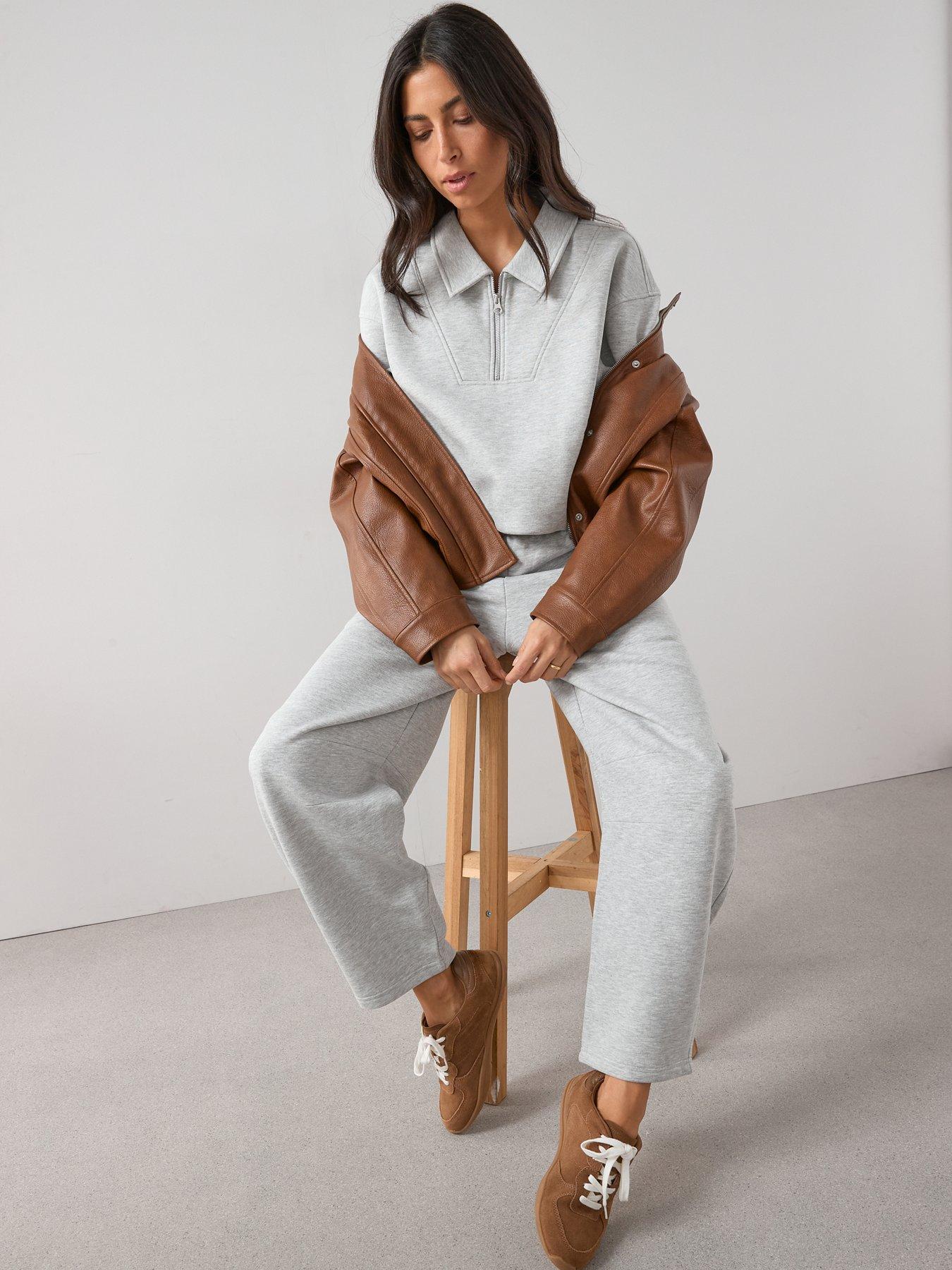 Image 4 of 6 of The Very Collection Barrel Leg Joggers Co-ord - Grey