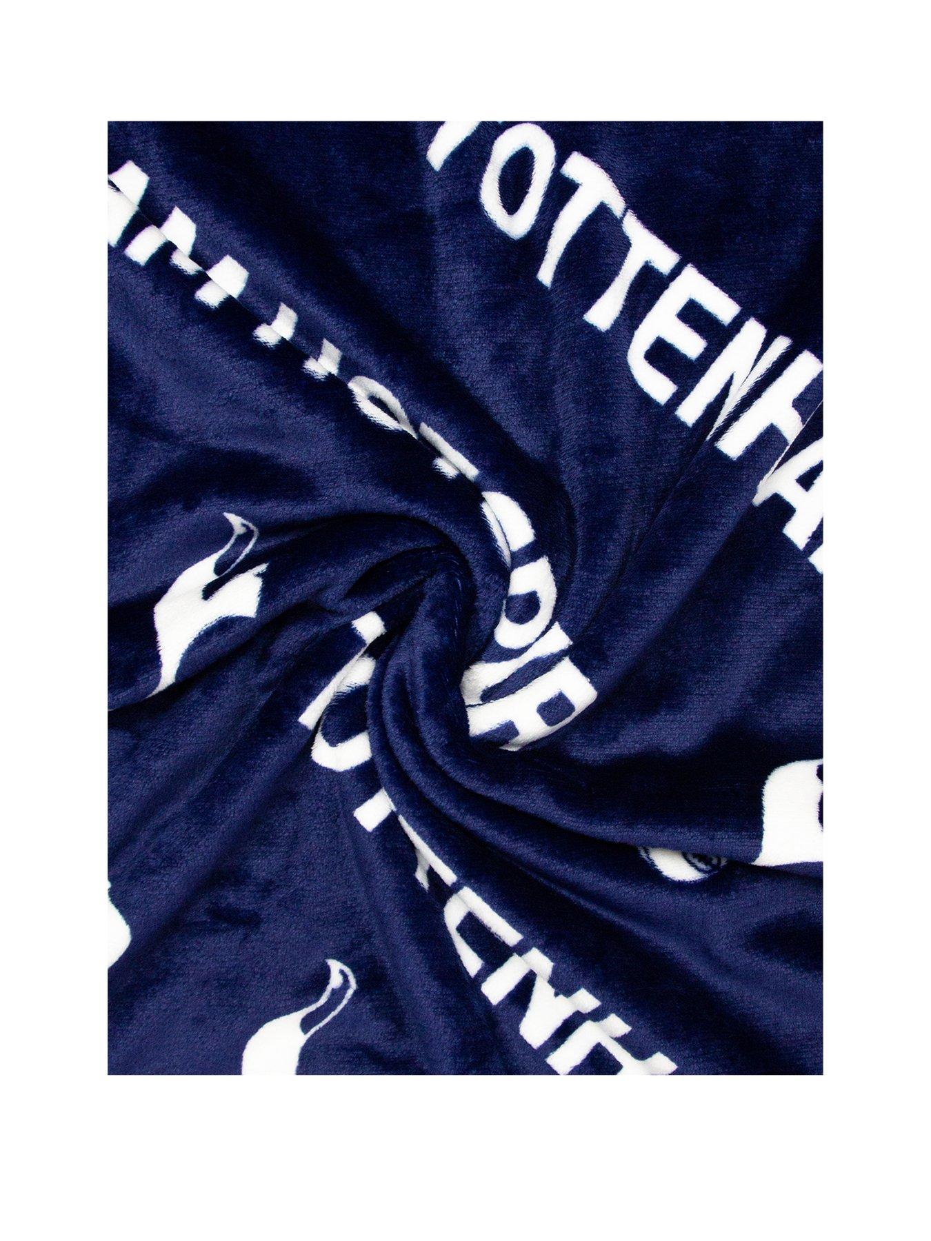tottenham-hotspur-fc-tottenham-fleece-blanketstillFront