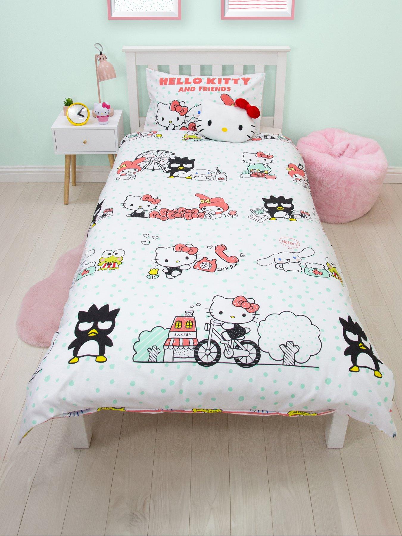 Image 1 of 7 of Hello Kitty Hello Kitty &amp; Friends Rotary Duvet