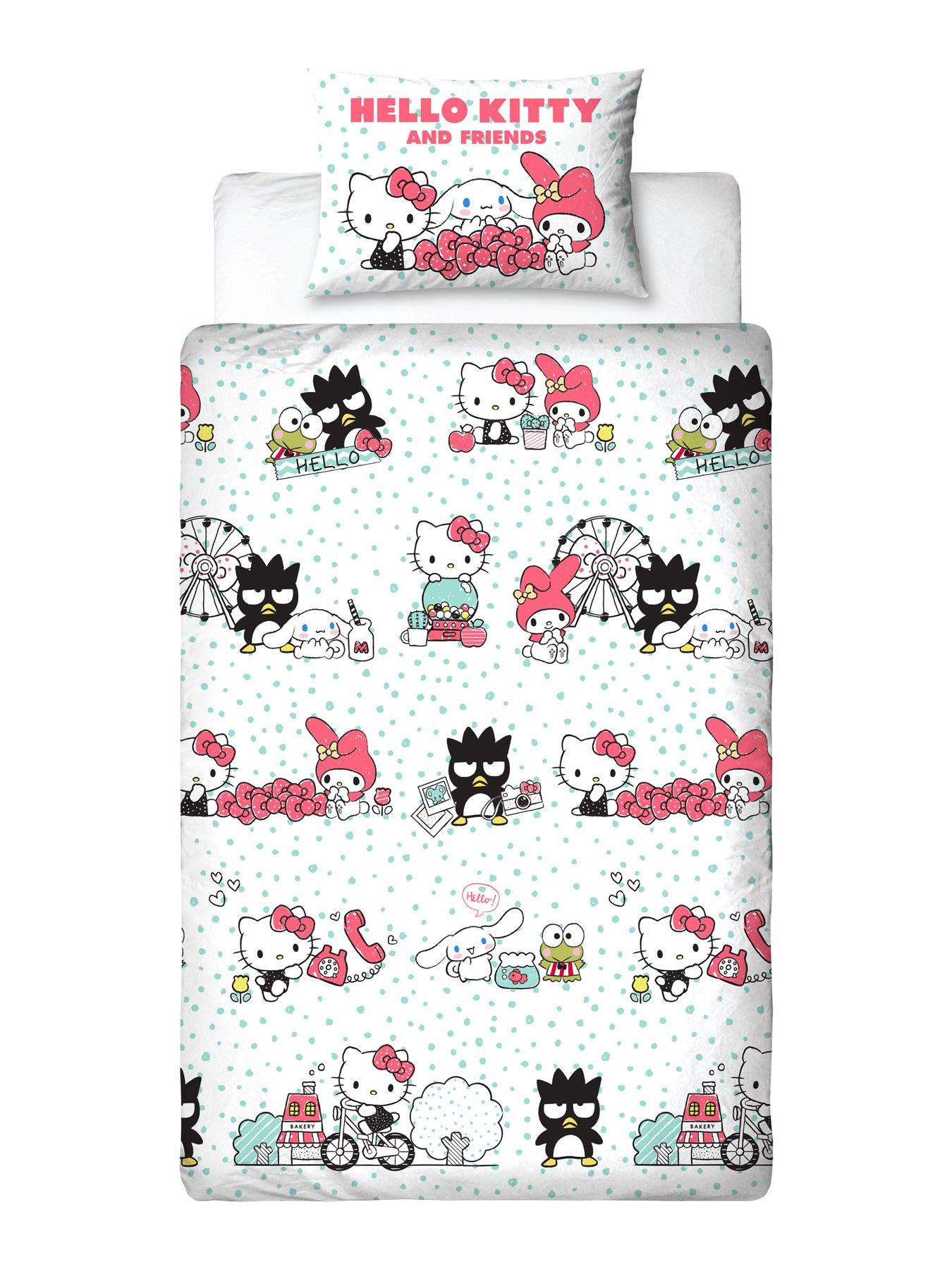 Image 6 of 7 of Hello Kitty Hello Kitty &amp; Friends Rotary Duvet