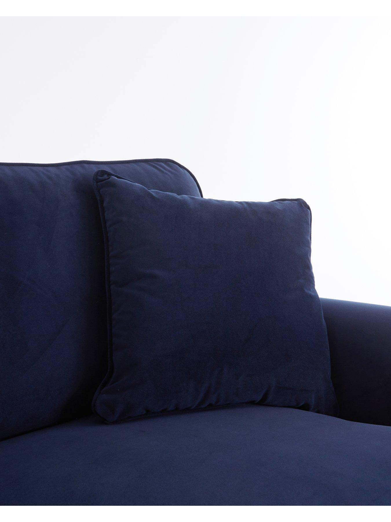the-very-collection-coast-3-seater-sofaoutfit