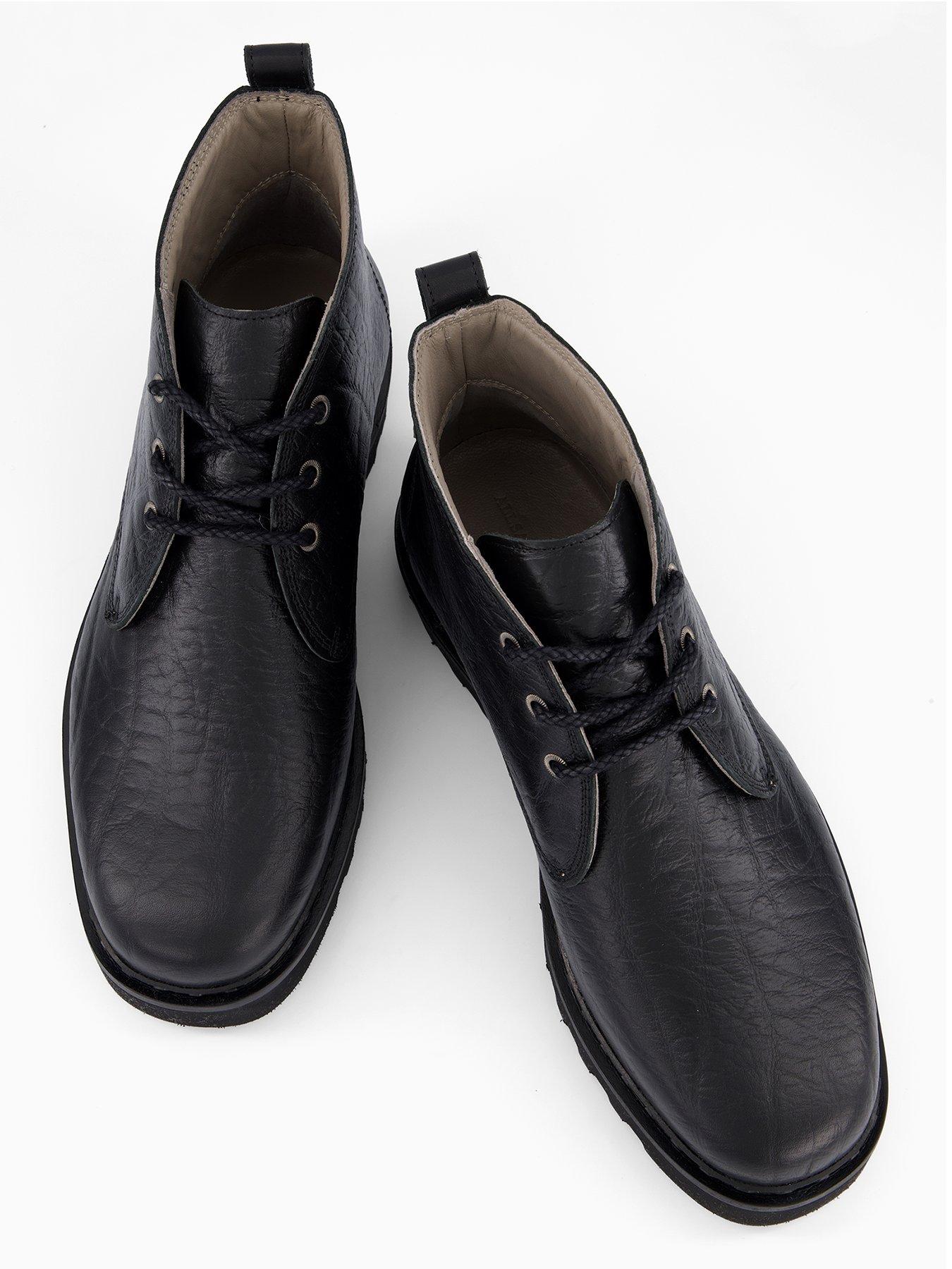 allsaints-all-saints-skiff-suede-chukka-boot-blackoutfit