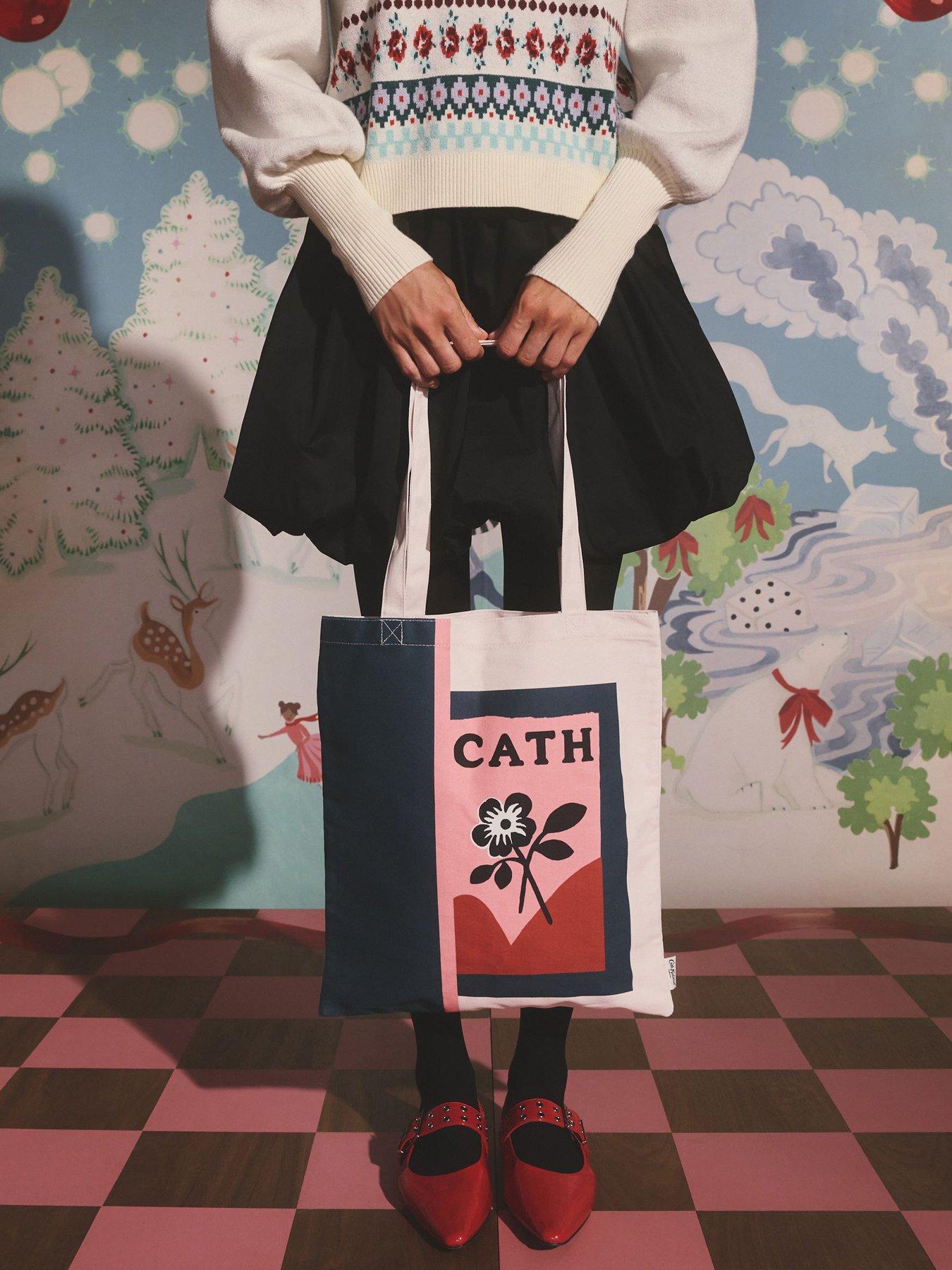 Image 2 of 5 of Cath Kidston Retro Floral Tote - Green