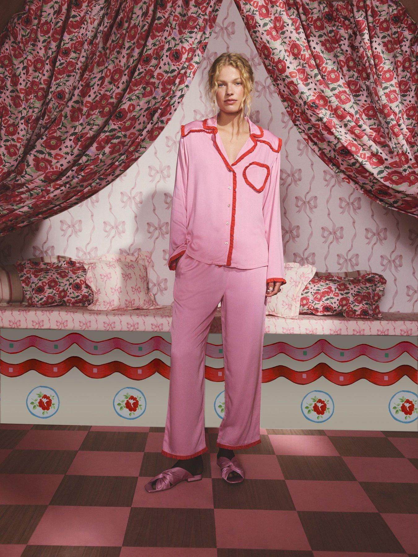 cath-kidston-frill-detail-heart-pyjama-set-pinkfront