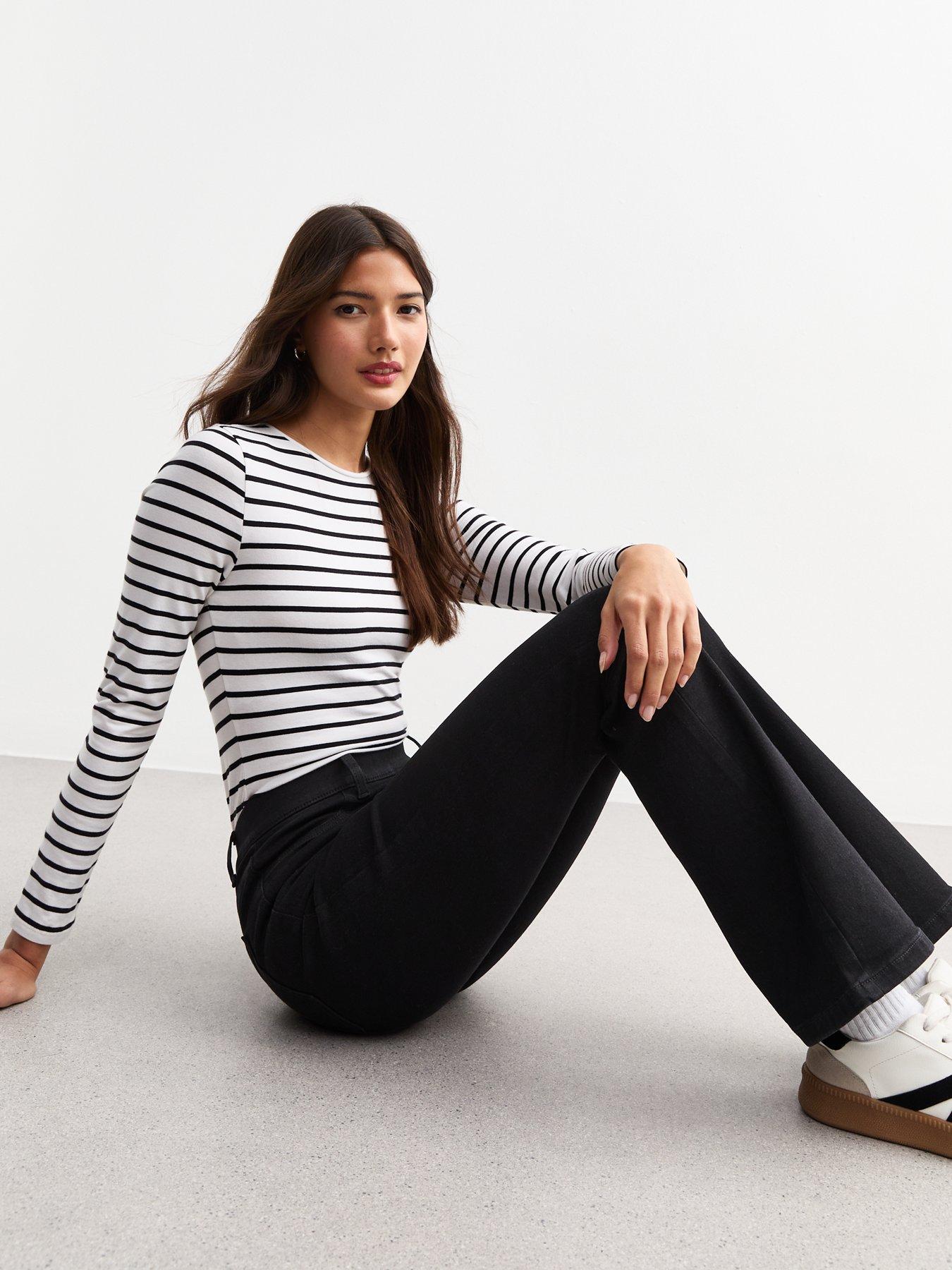 new-look-pull-on-bootcut-jeans-washed-blackoutfit