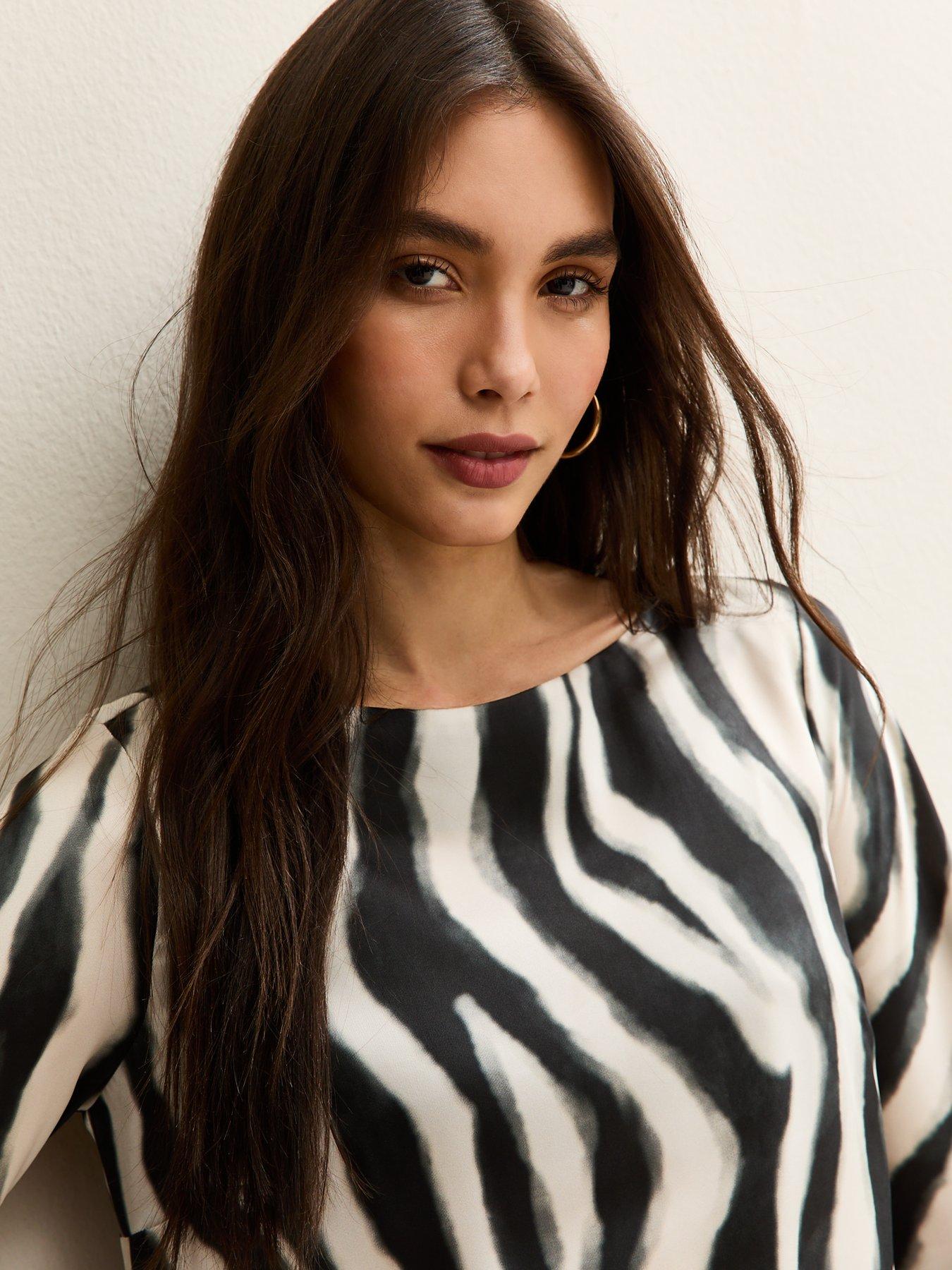 new-look-zebra-print-satin-mini-dress-printoutfit