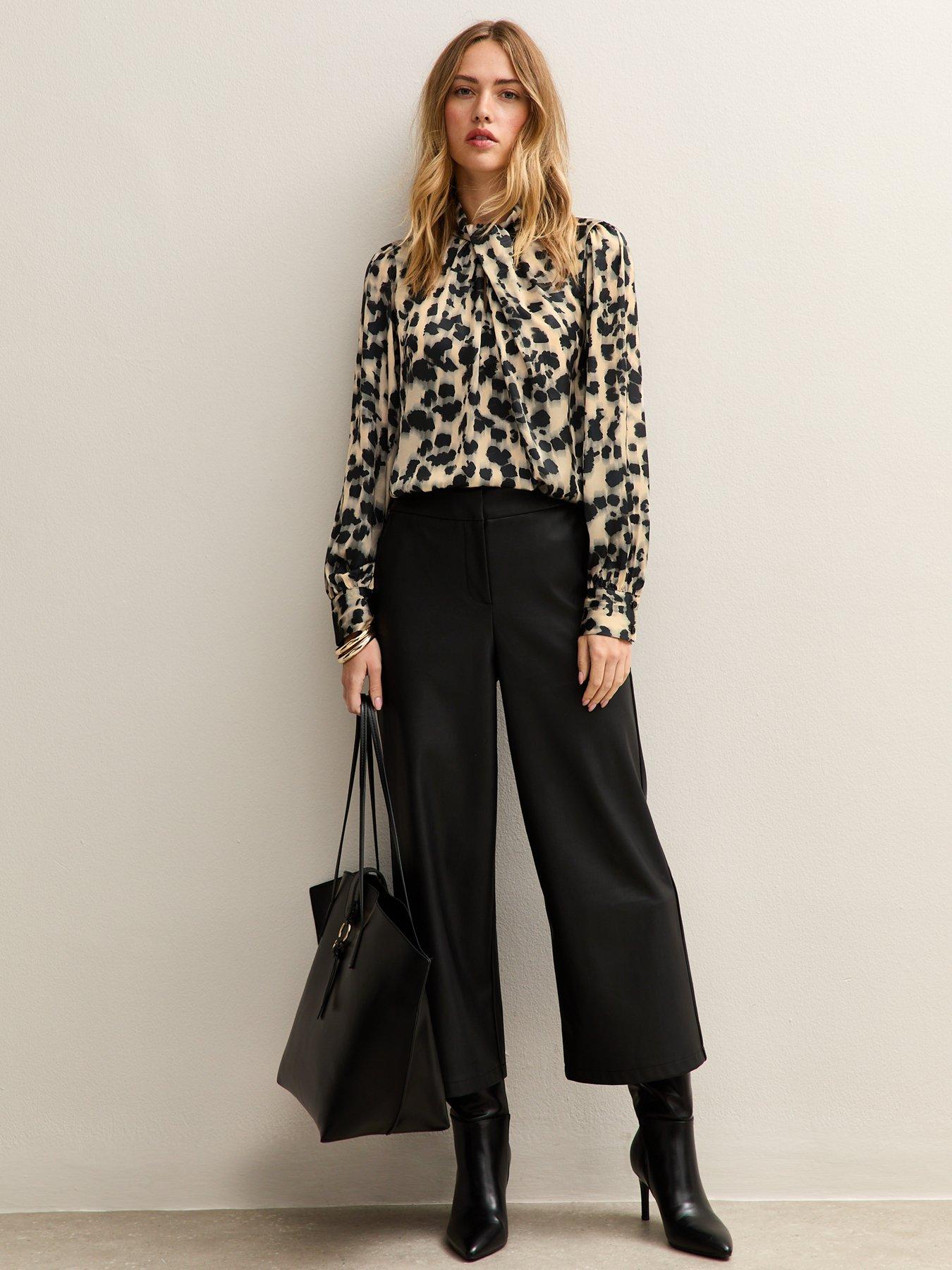 new-look-abstract-print-twist-neck-long-sleeve-blouse-whiteback