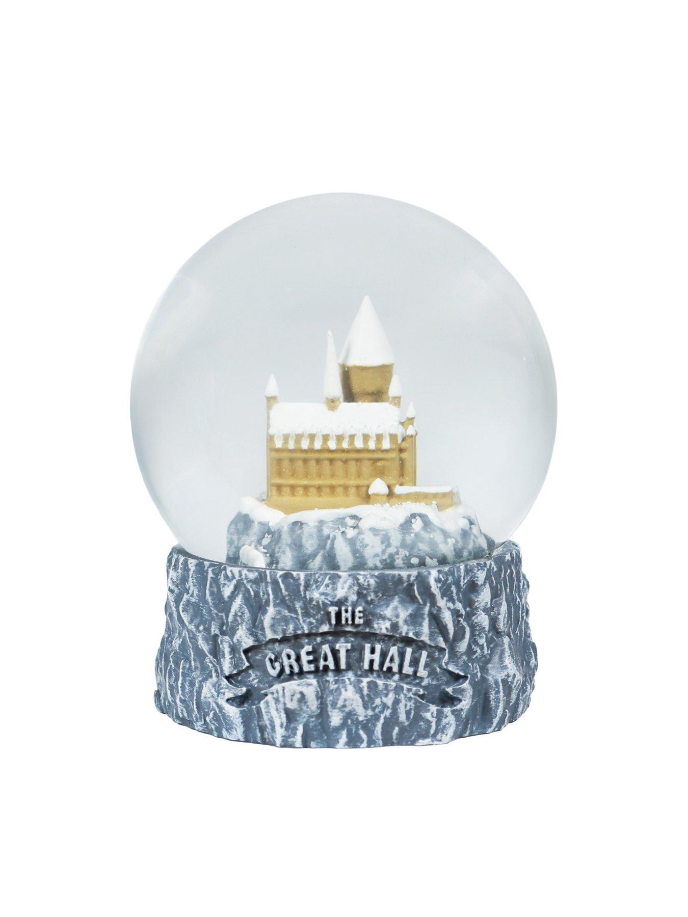 harry-potter-harry-potter-hogwarts-snow-globestillFront