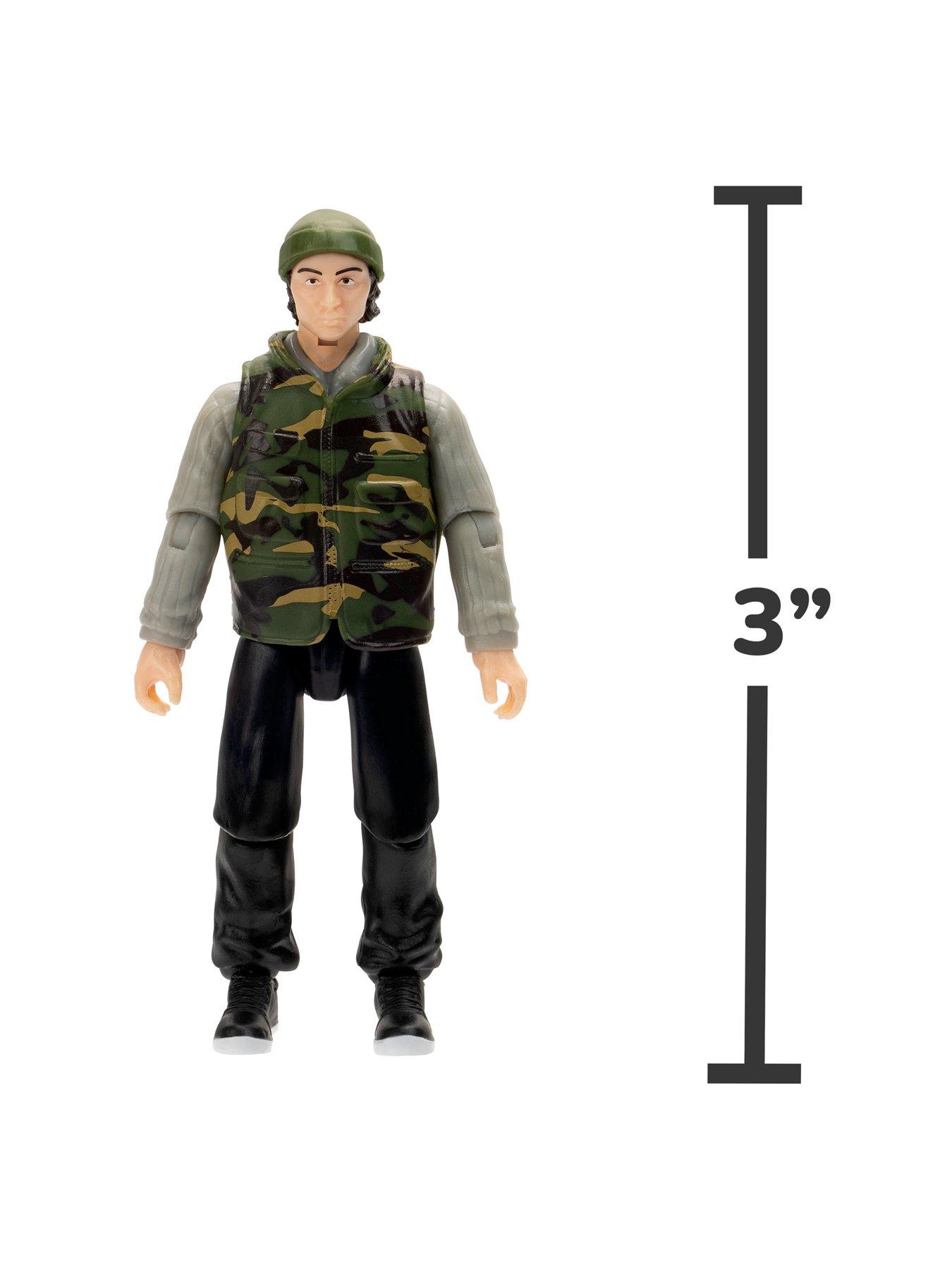 Image 2 of 8 of Stranger Things Mike Wheeler&nbsp;4-Inch Articulated Action Figure&nbsp;(Season 5)