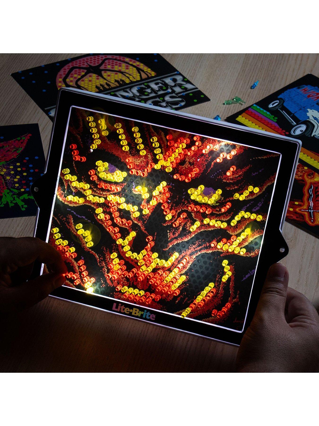 lite-brite-colorpop-stranger-thingsdetail
