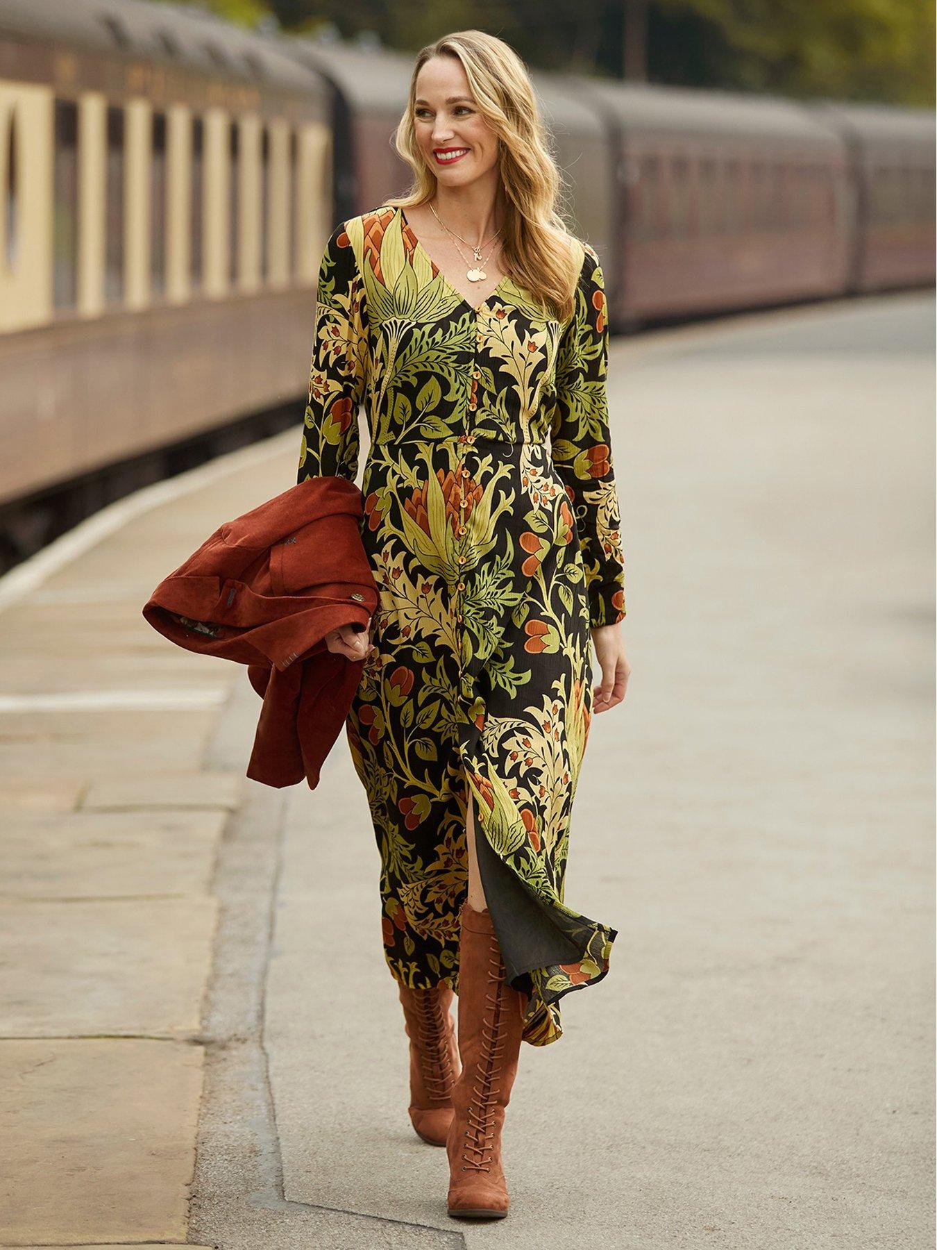 Image 5 of 6 of Joe Browns Tyler Statement Print Dress - Black