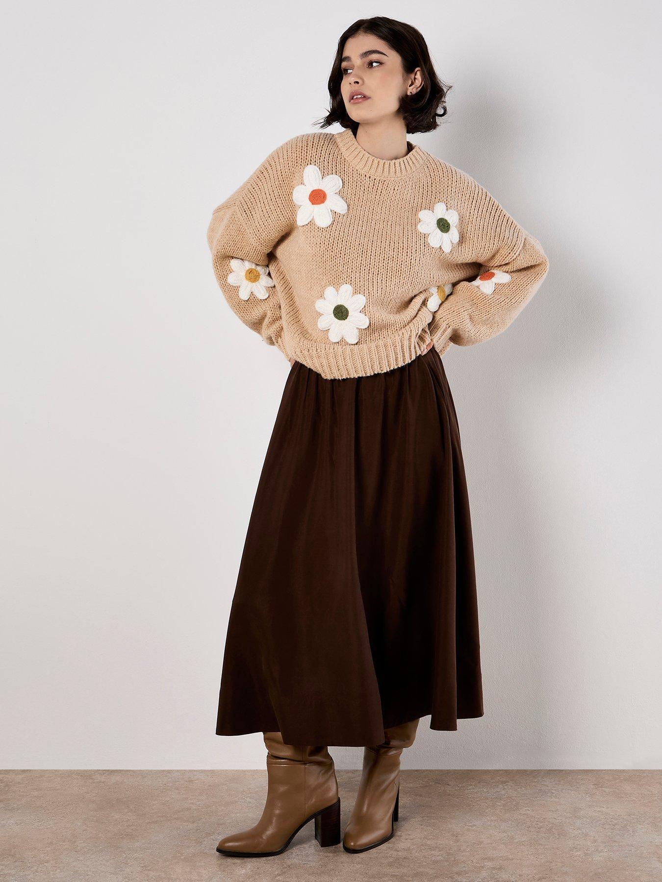 Image 3 of 4 of Apricot Embroidered Pure Daisies Jumper - Beige