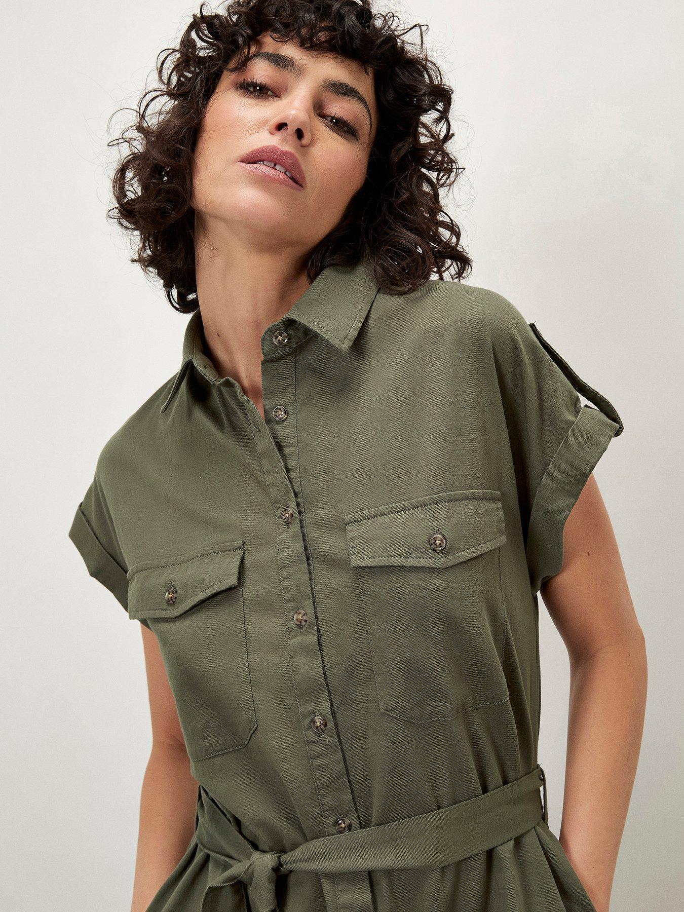 apricot-midi-belted-dress-khakioutfit