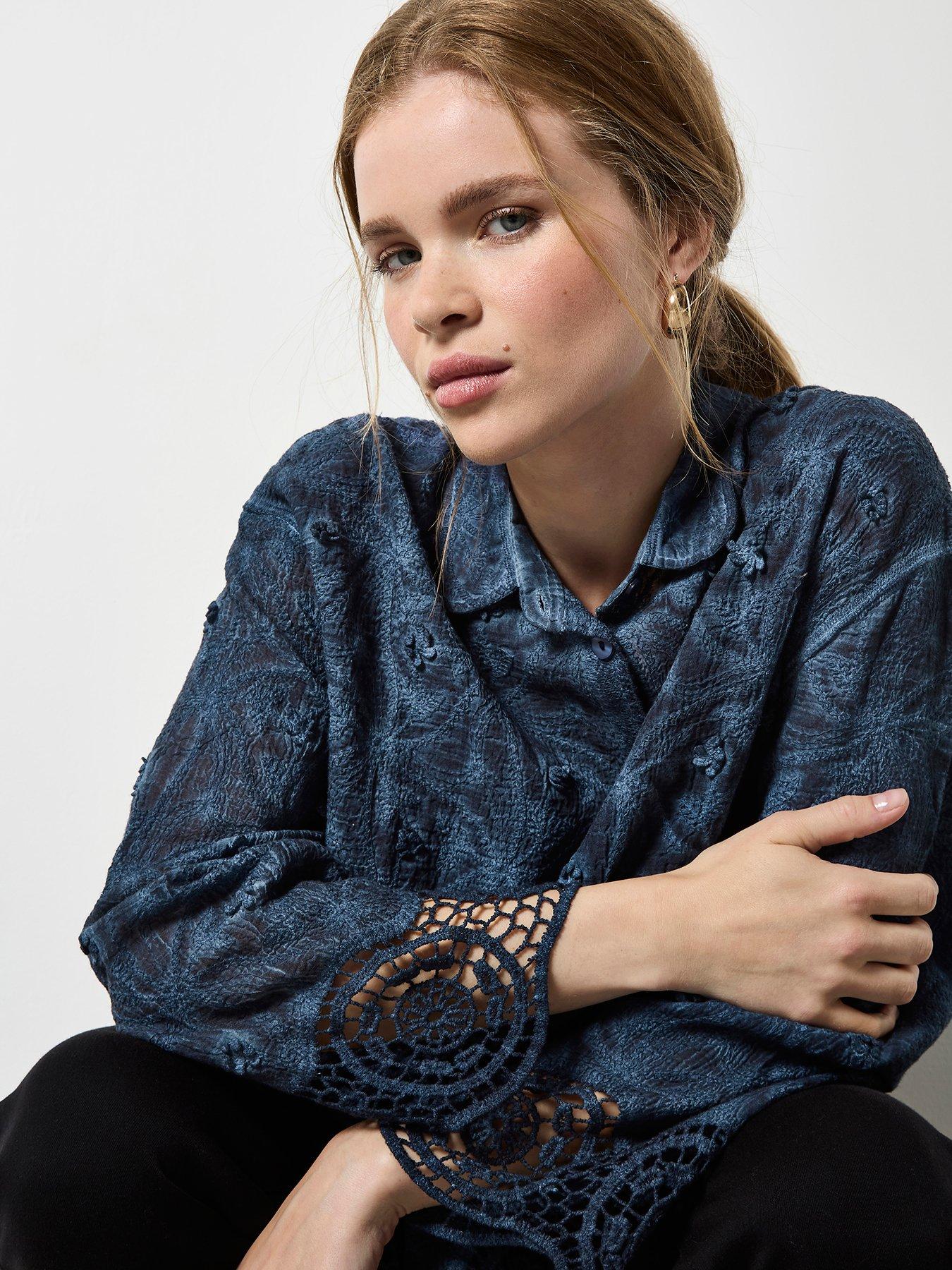 apricot-3d-floral-crochet-hem-blouse-navyoutfit