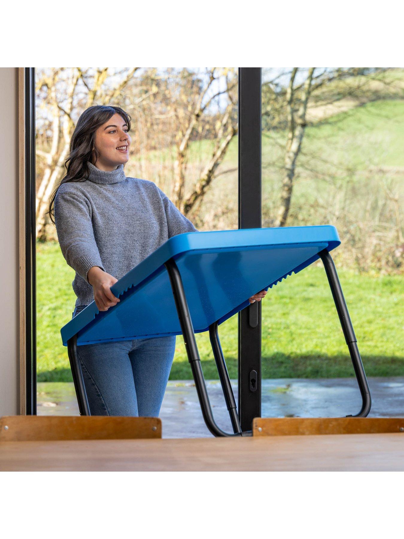 toyrific-play-tray-messy-table-for-indoor-and-outdoor-play-blueoutfit