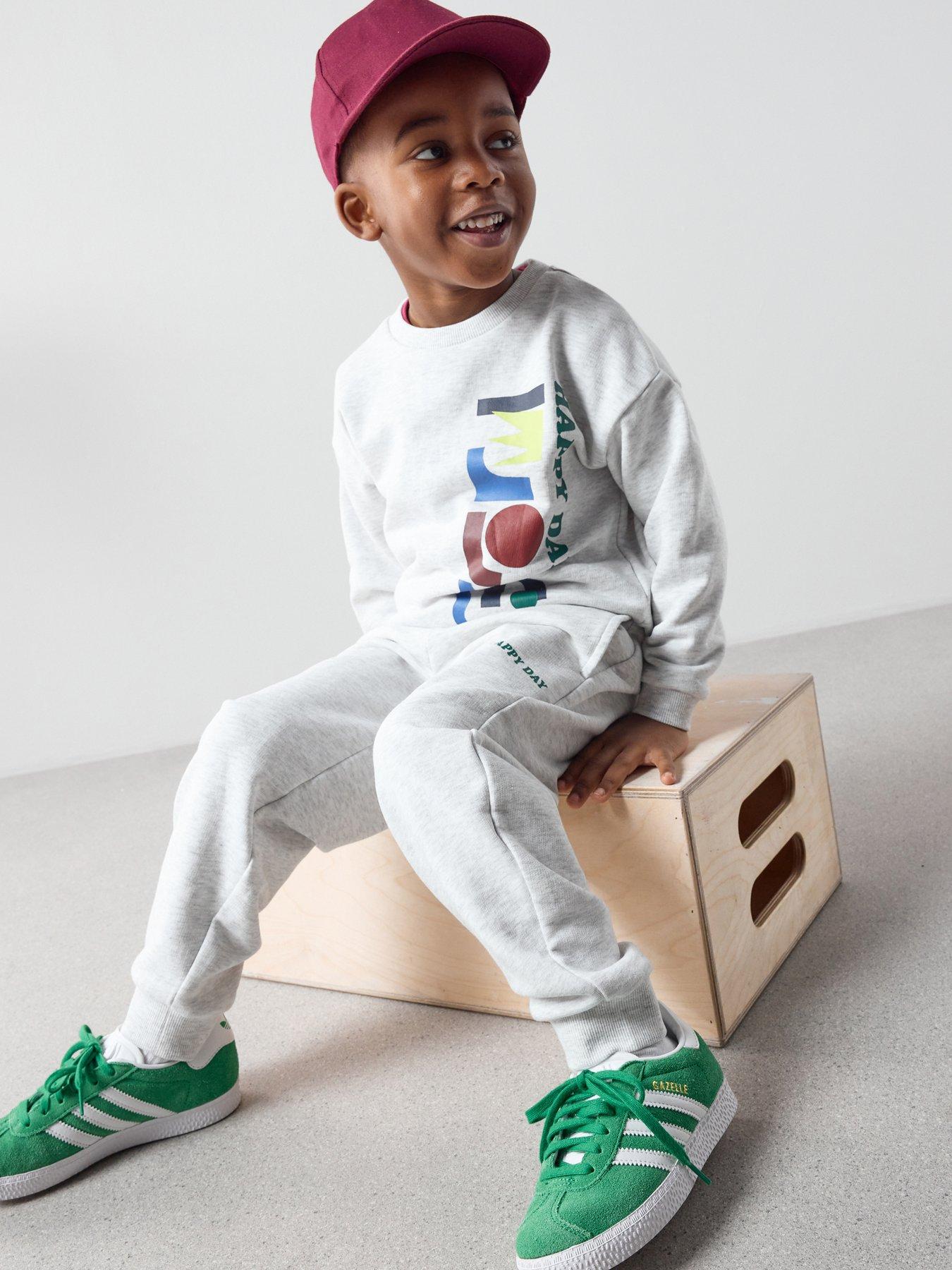 the-very-collection-boys-fun-shape-graphic-sweatshirt-and-joggers-set-greyfront