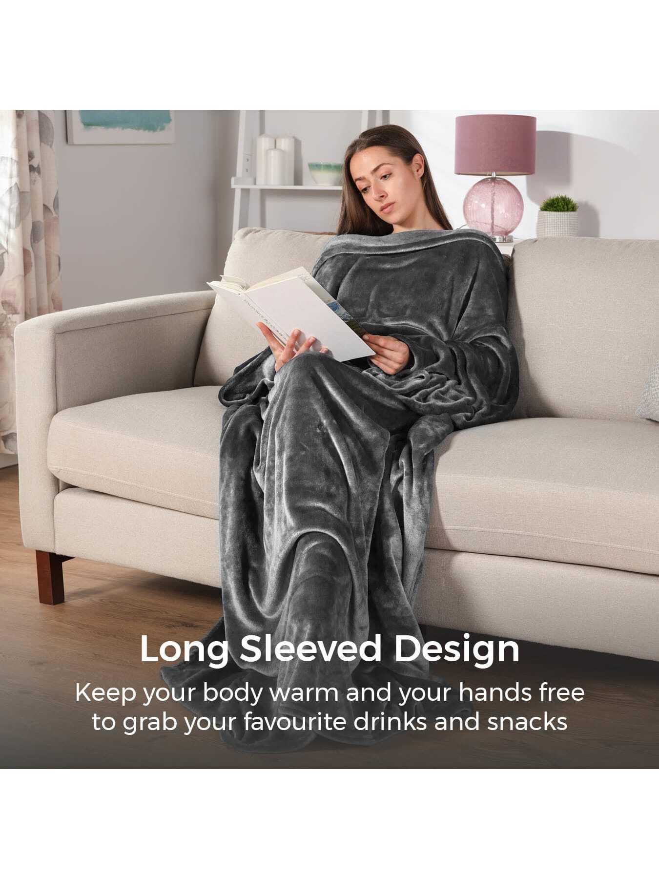 Image 4 of 7 of Carmen Wearable blanket with keep warm heated front pocket &ndash; Grey