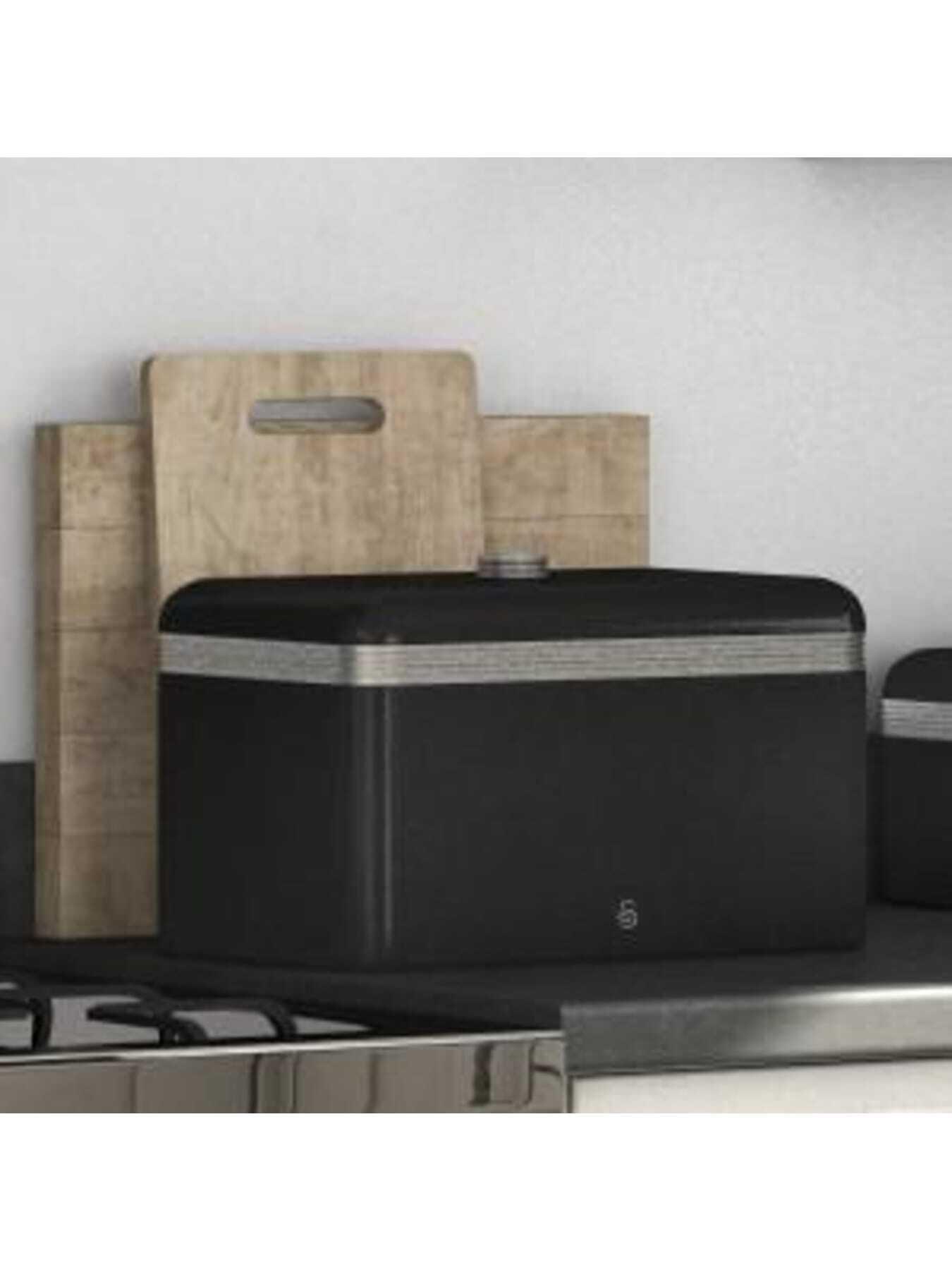 swan-pretro-bread-binpstillFront