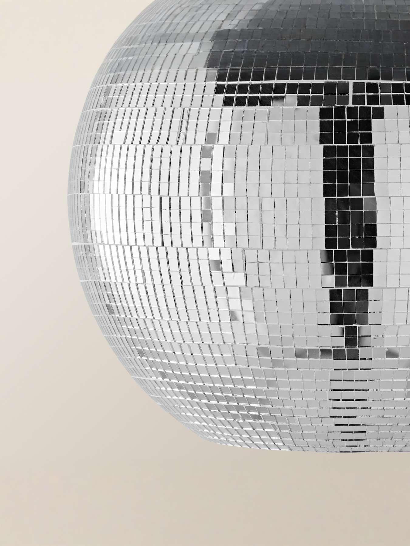 valuelights-dolly-disco-ball-mirror-easy-fit-ceiling-pendant-light-lamp-shadedetail