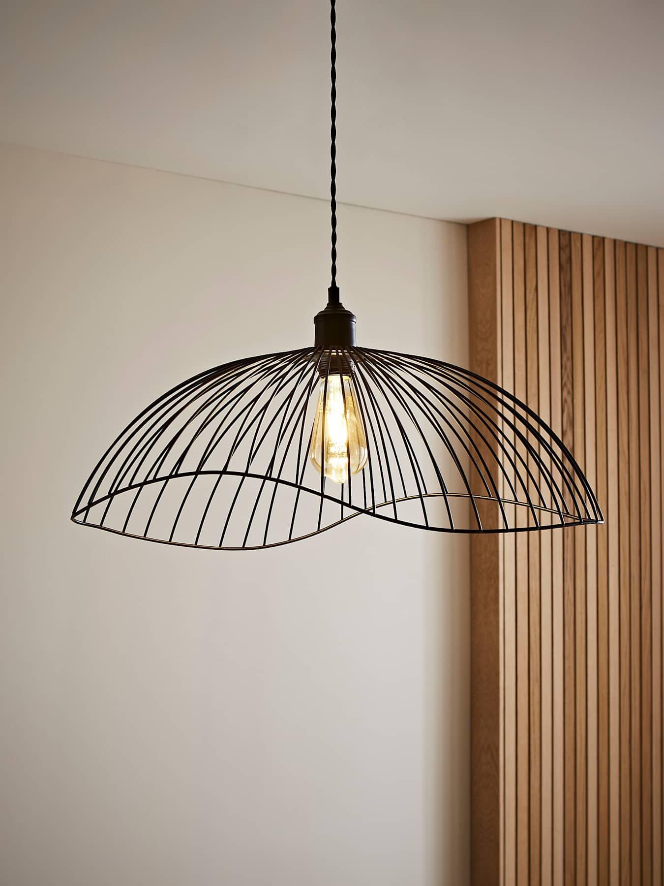valuelights-covelas-black-wavy-wire-ne-pendant-shade