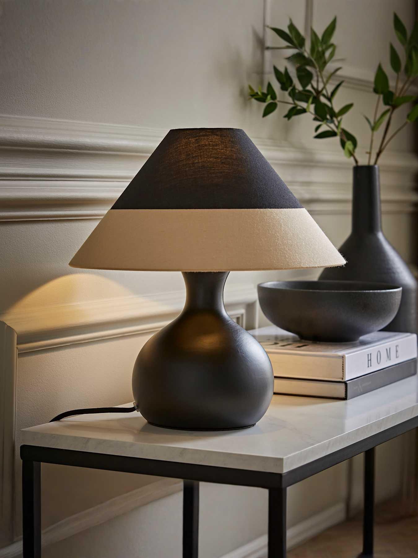 ValueLights Rupert Black Bulbous Table Lamp With Tapered Cone Lamp Shade