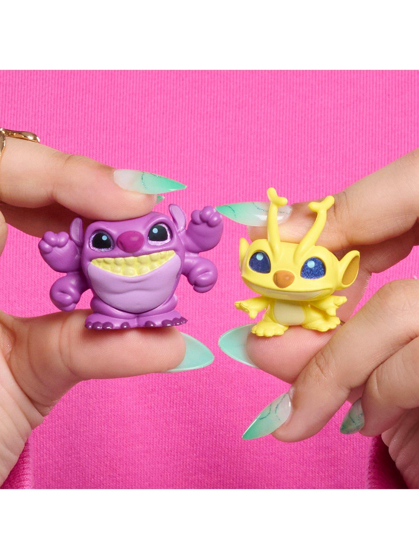Image 4 of 5 of Disney Stitch Doorables Stitch Experiments Collection Peek with 9 Exclusive Toy Figures
