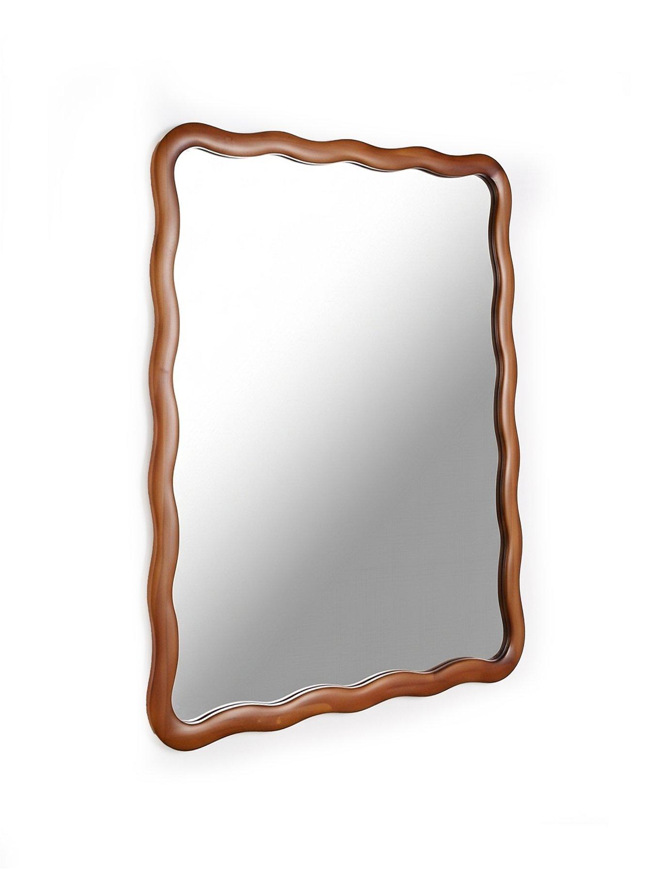 the-very-collection-wood-wiggle-rectangle-mirror-56x71cmoutfit