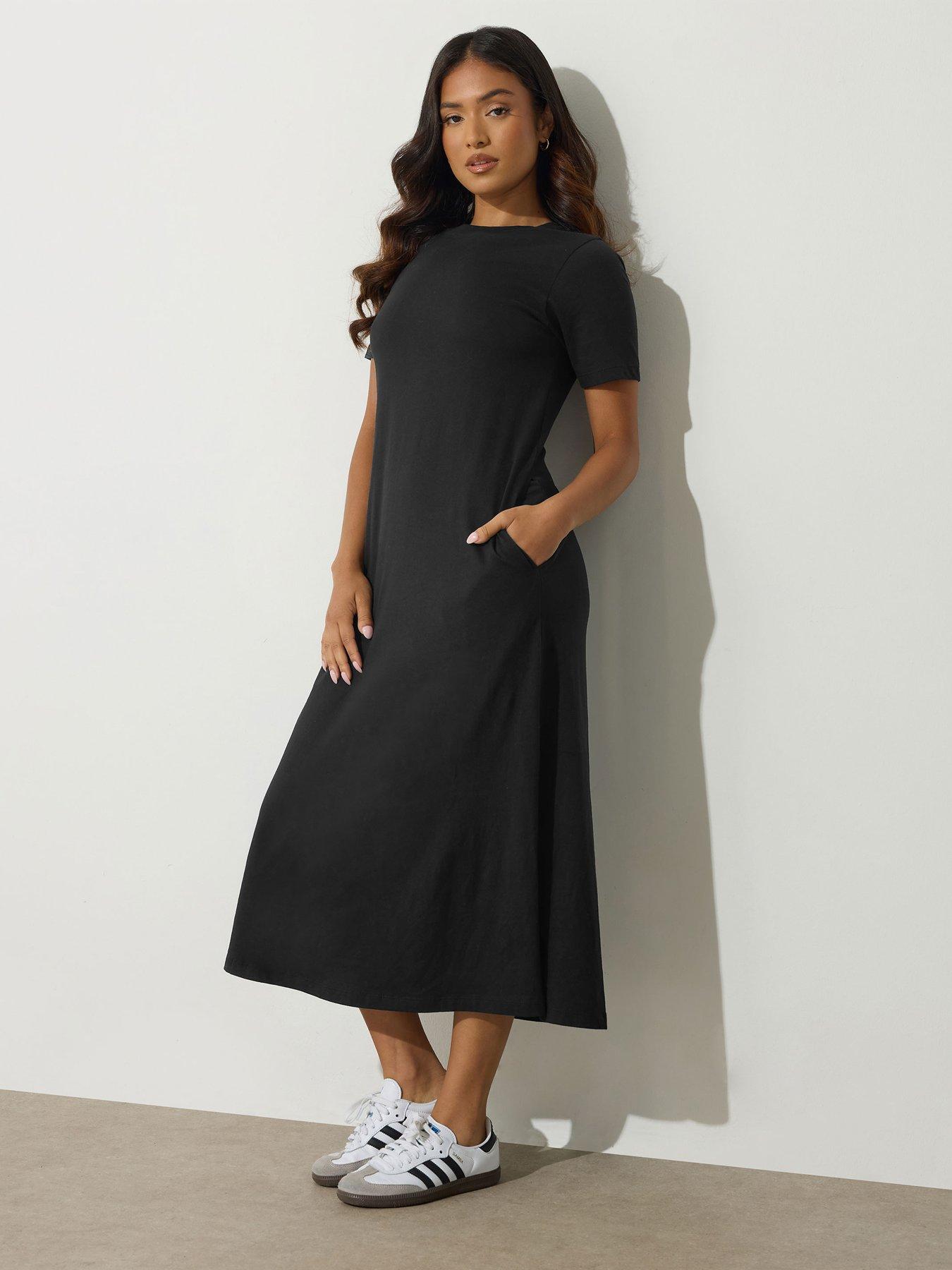 pixiegirl-petite-t-shirt-maxi-dress-blackback