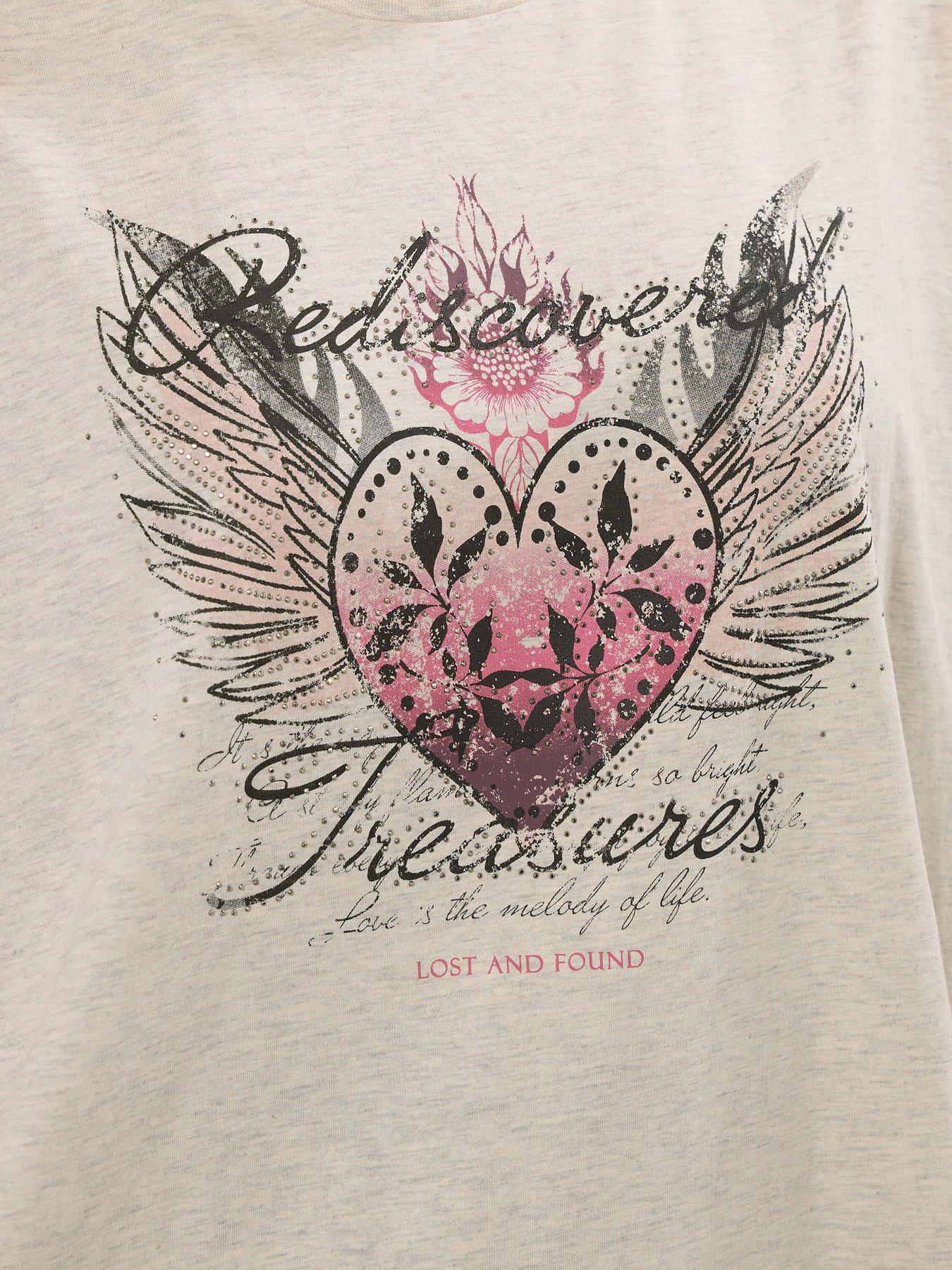 yours-curve-placement-print-t-shirt-naturaloutfit