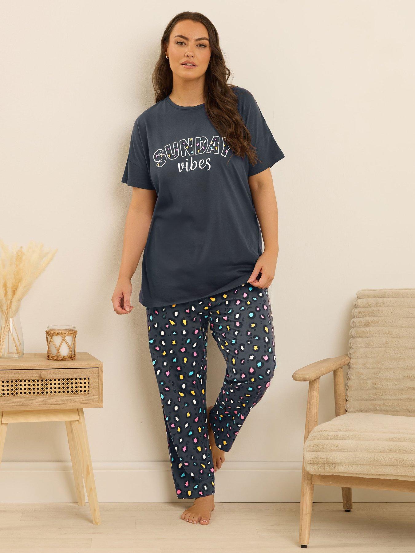 Image 3 of 4 of Yours Curve Sunday Vibes Wide Leg Pj Set - Blue