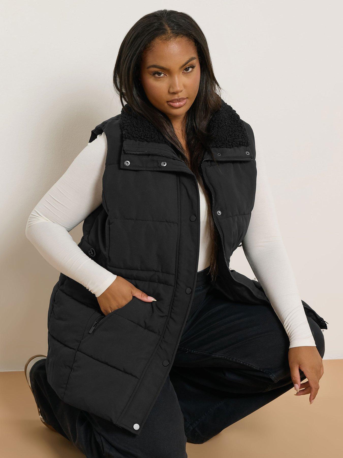Image 1 of 4 of Yours Curve Short Gilet - Black