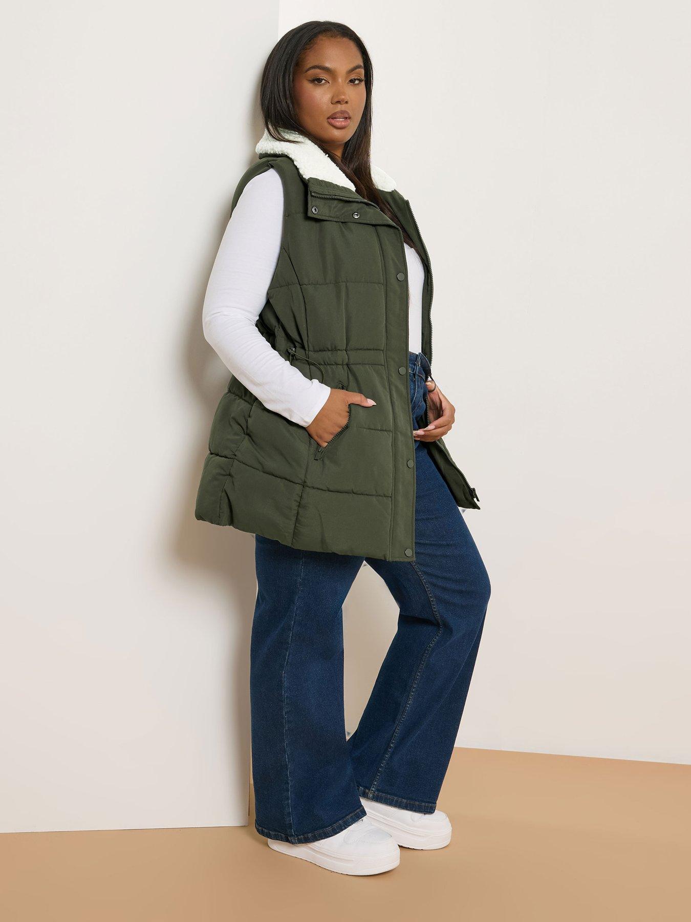 yours-curve-short-gilet-greenback