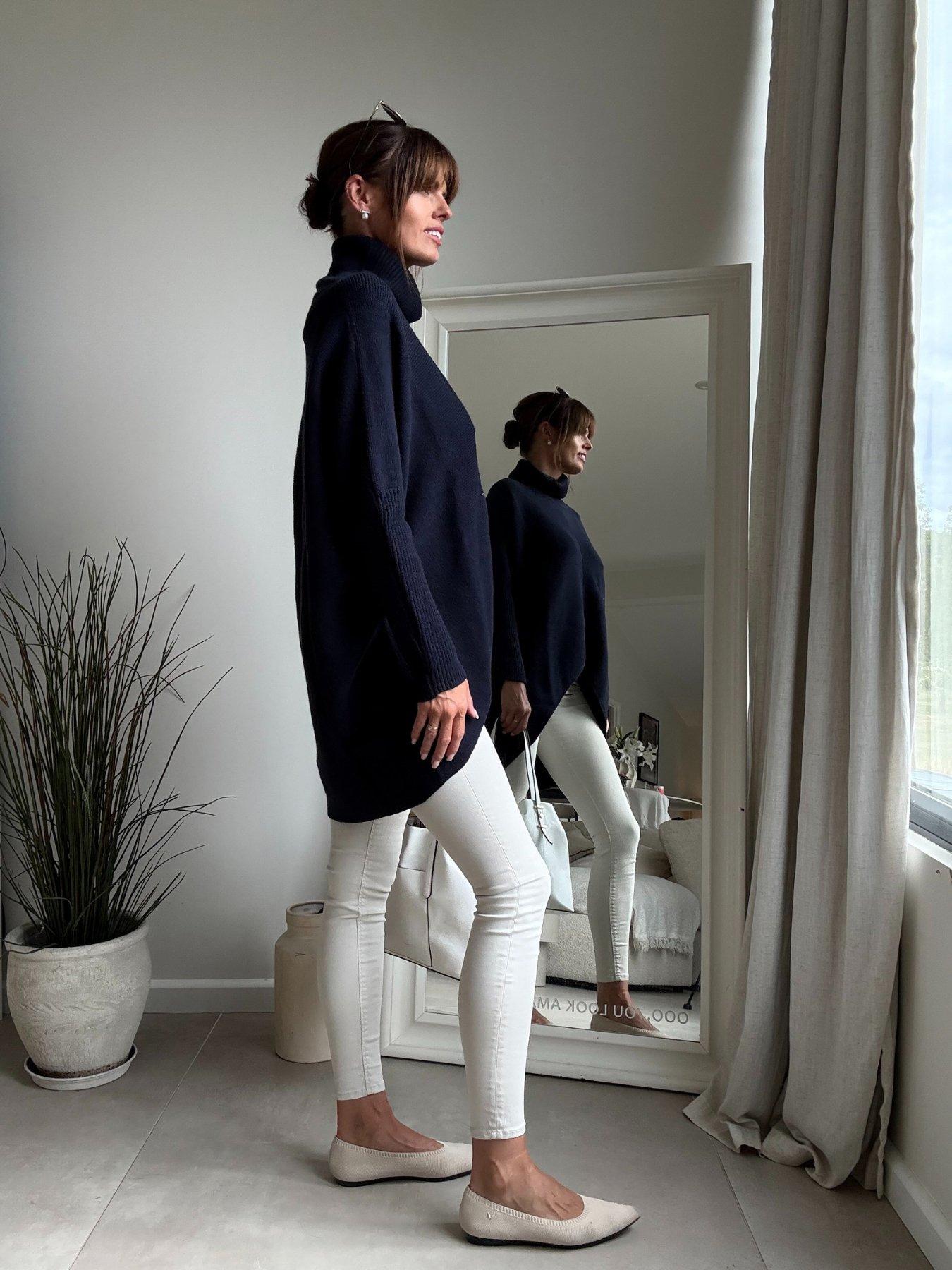 Image 3 of 4 of Style Cheat Hope Jumper - Navy