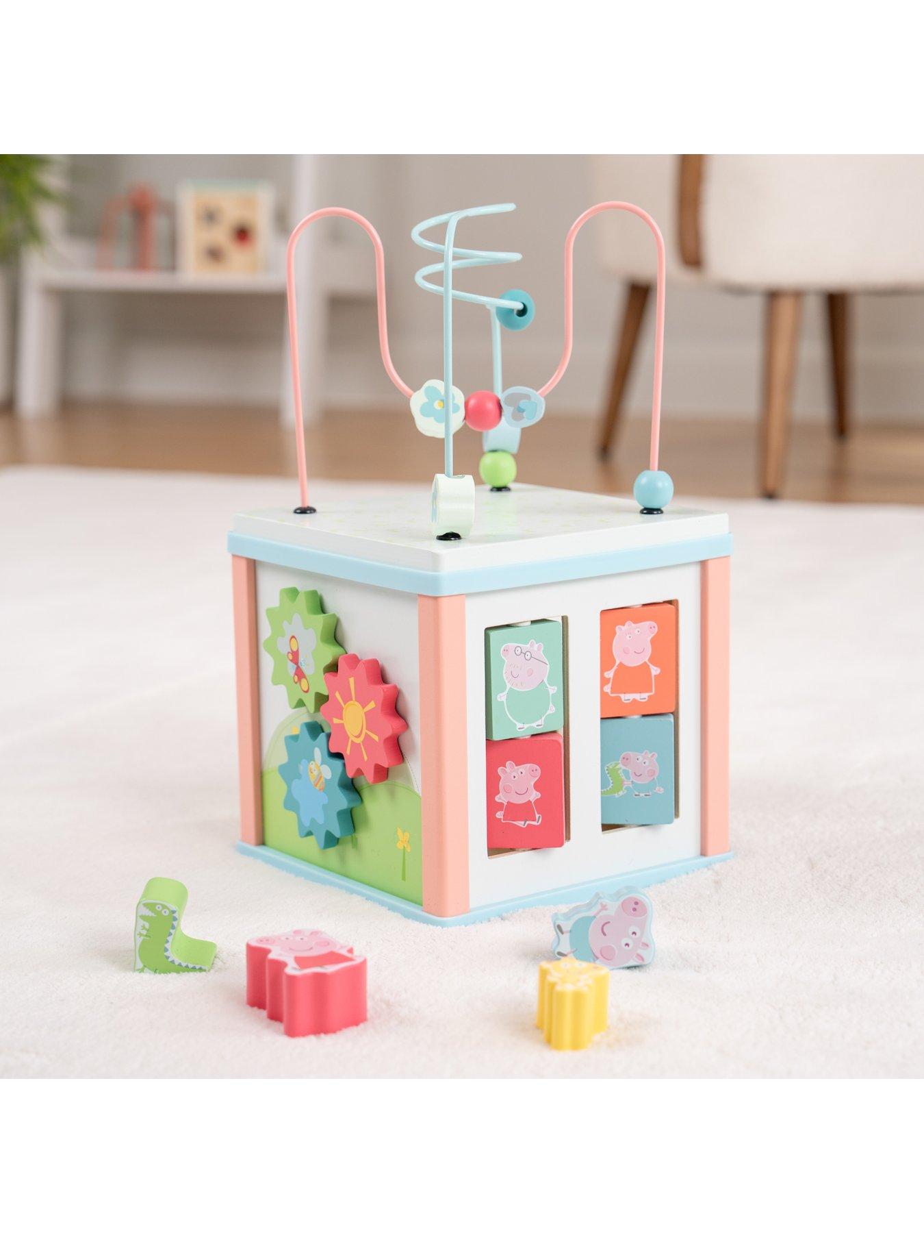 Image 6 of 7 of Peppa Pig Peppa Activity Cube