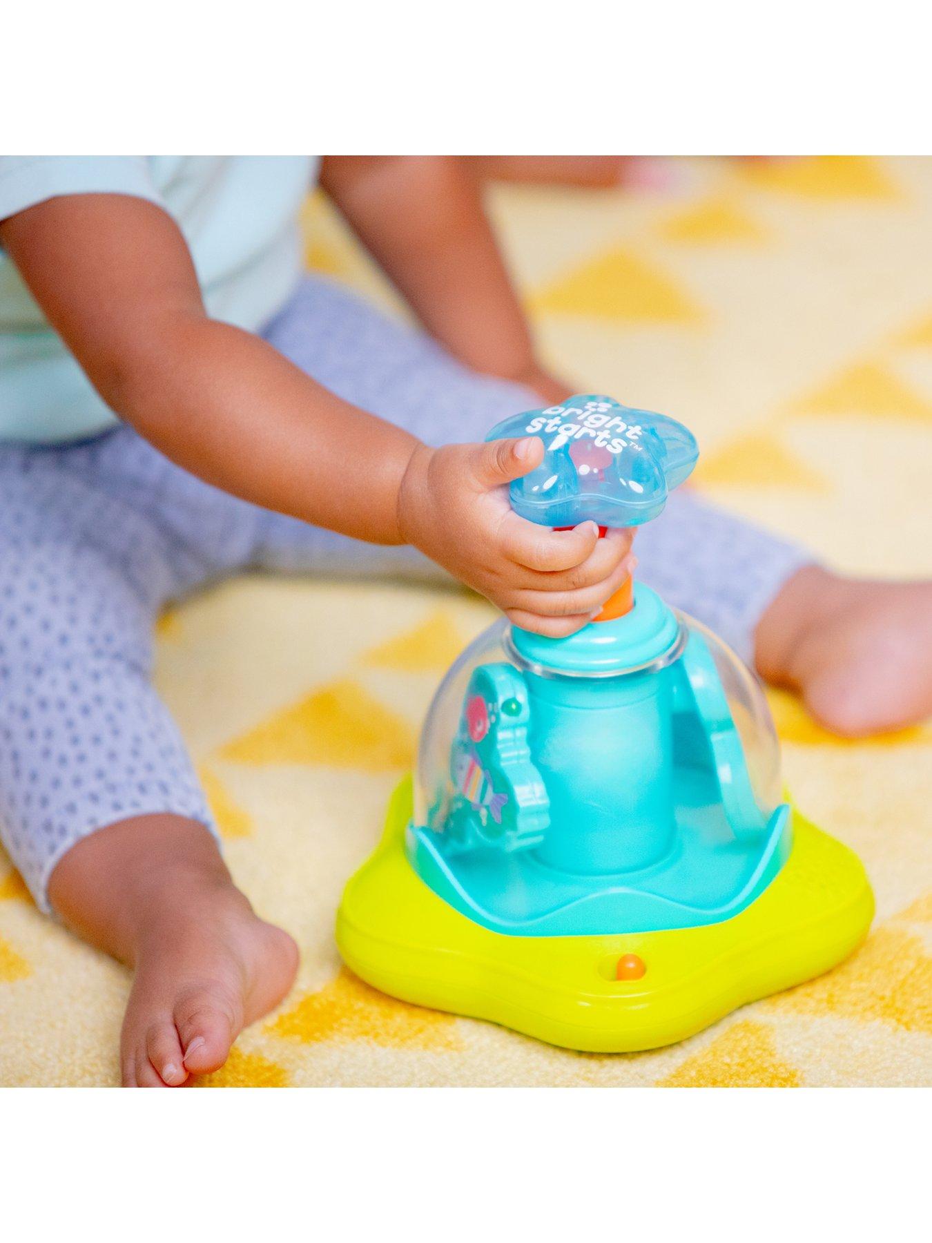 bright-starts-press-amp-glow-spinneroutfit