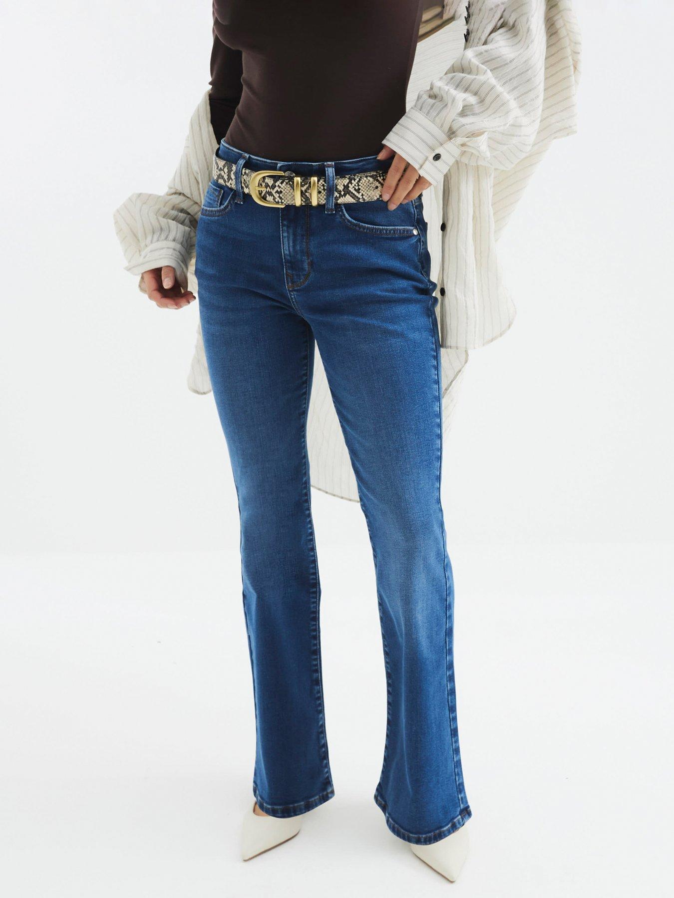 River Island Petite Mid Rise Bootcut Bea Jeans - Blue