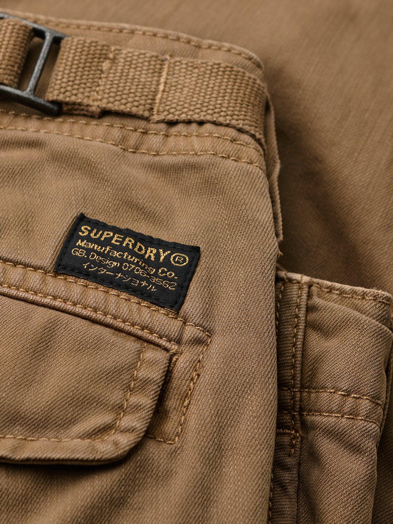 superdry-utility-chinos-greenoutfit