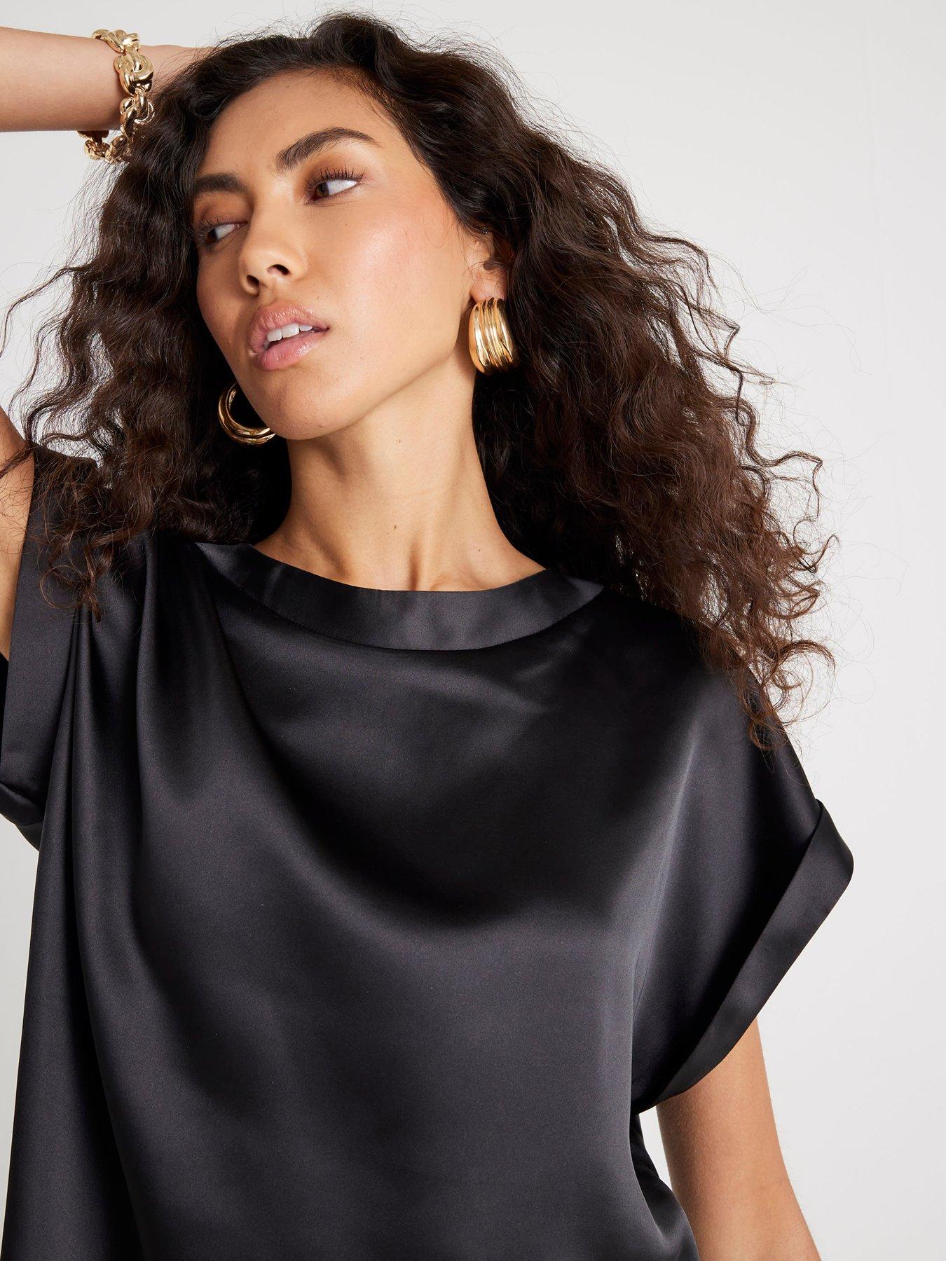 river-island-short-sleeve-satin-turn-back-cuff-t-shirt-blackoutfit