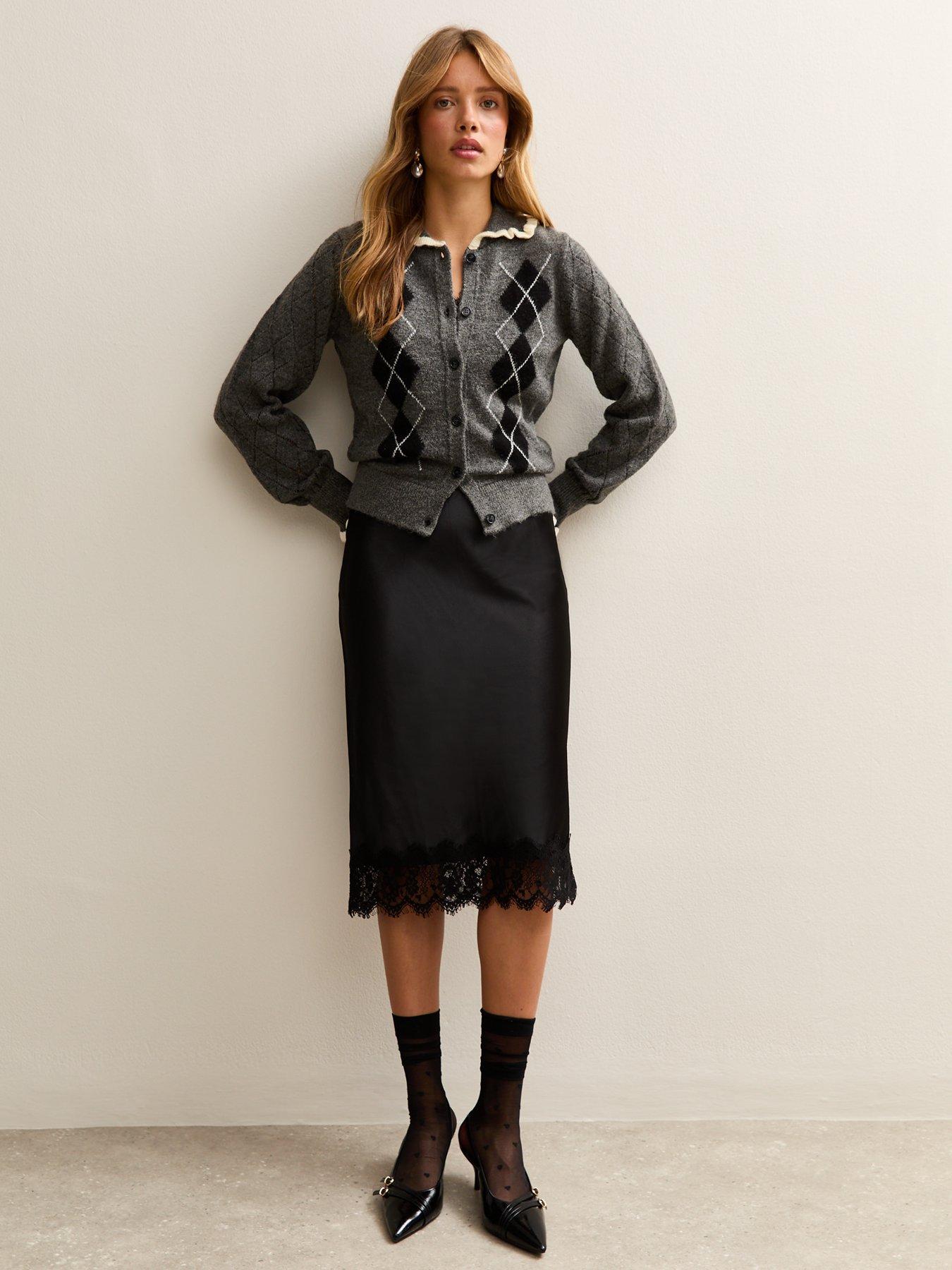 Image 5 of 6 of New Look Grey Argyle Print Knit Frill Collar Cardigan