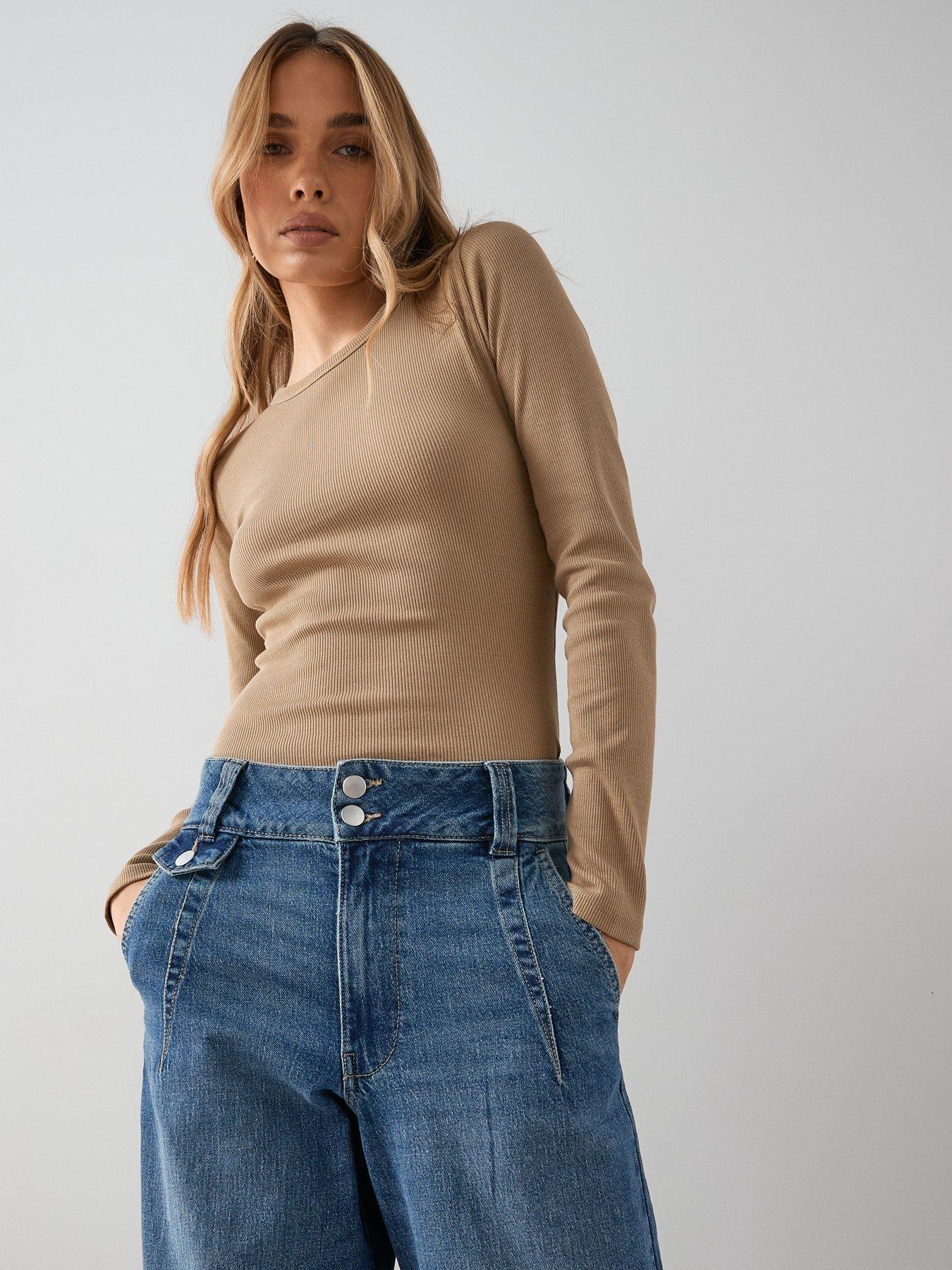 the-very-collection-double-button-ticket-pocket-jeans-mid-washdetail
