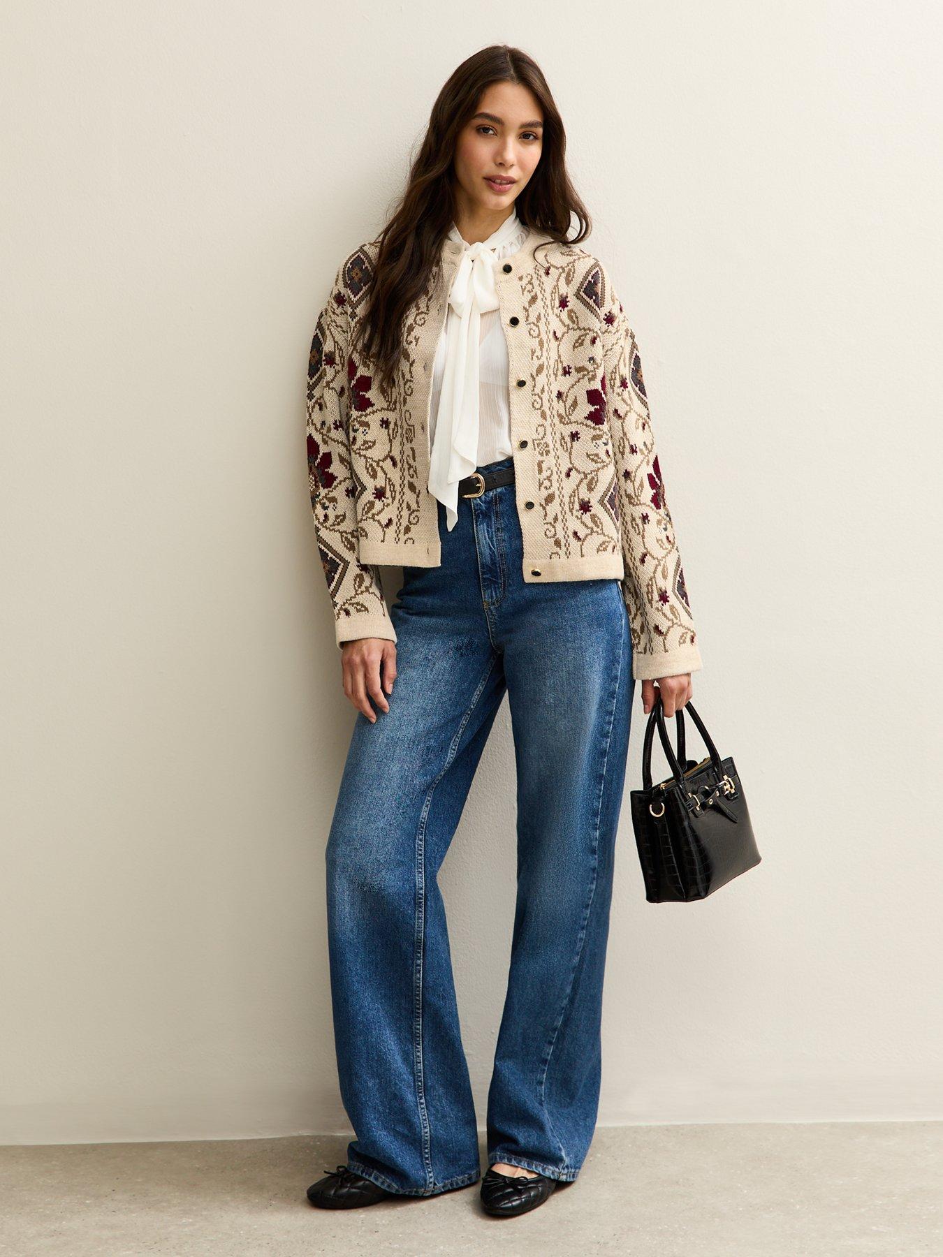 Image 3 of 6 of New Look Cream Tapestry Design Cardigan