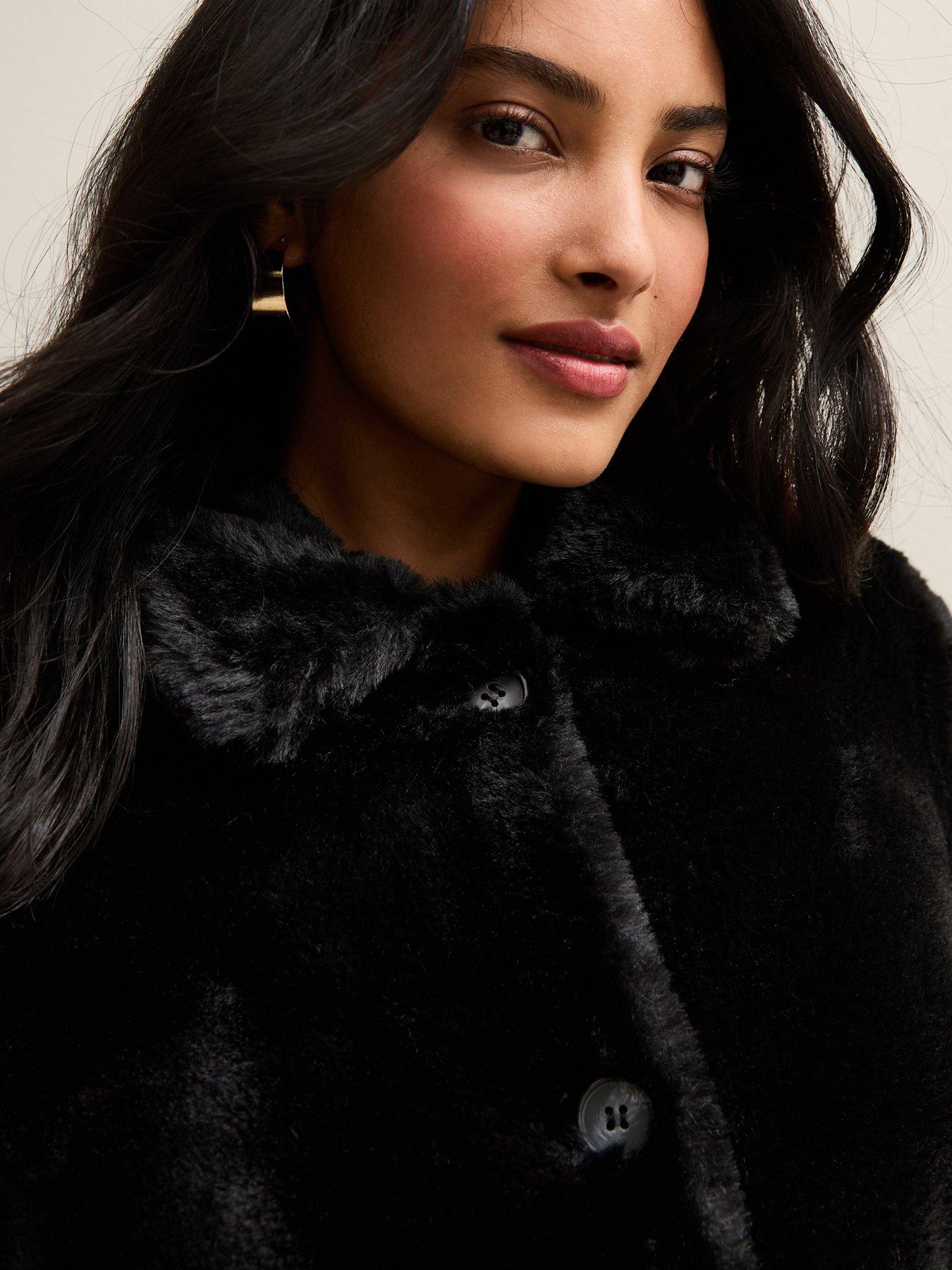 Image 4 of 6 of New Look Faux Fur Jacket - Black